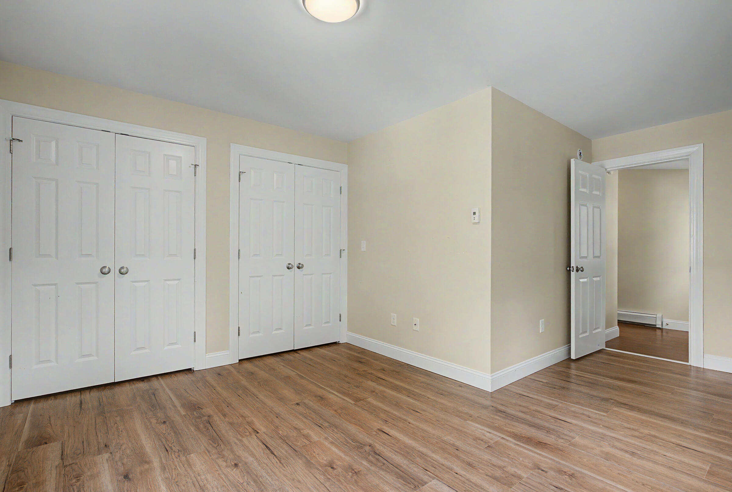 23 Spring Street Property Photo 23