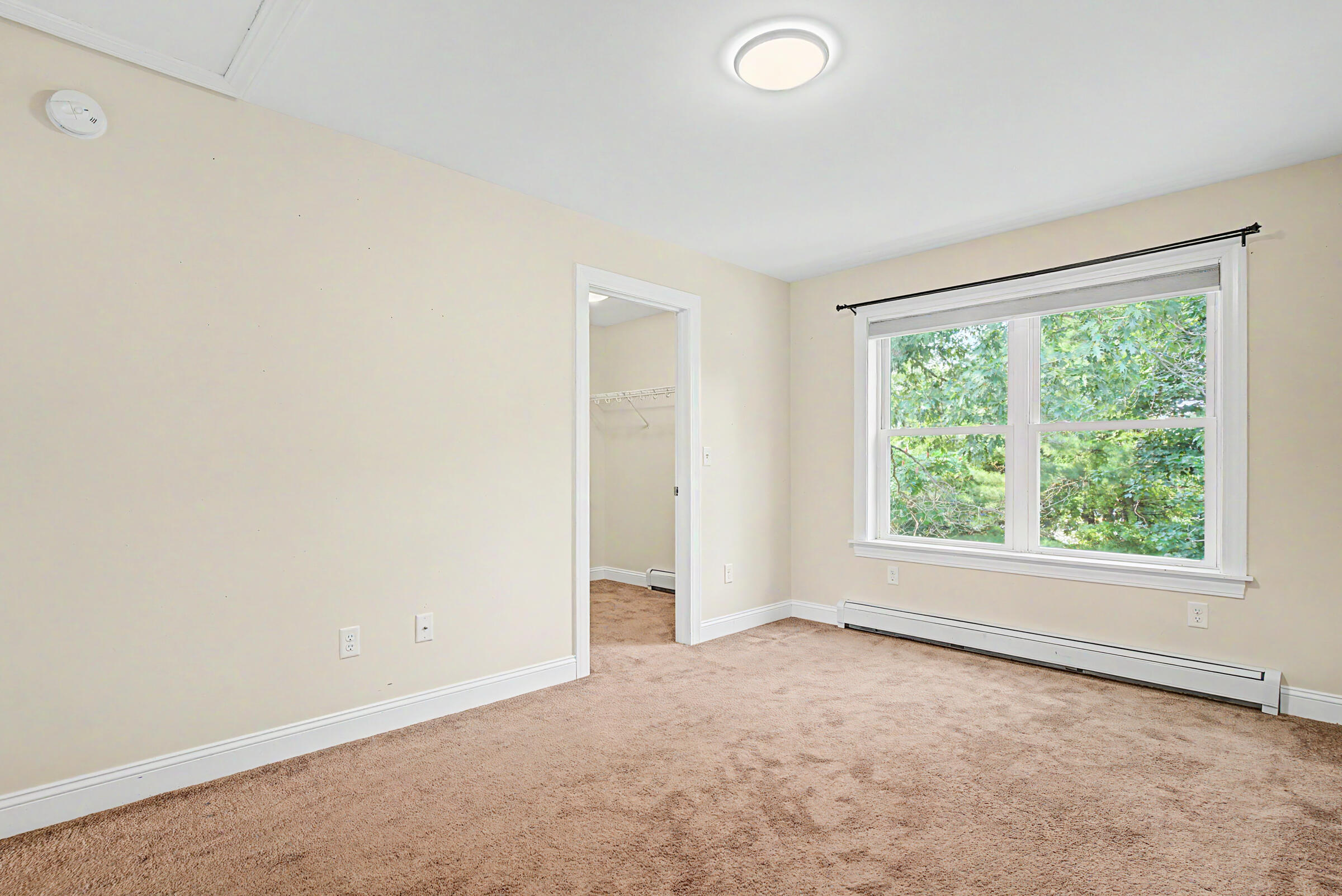 23 Spring Street Property Photo 39