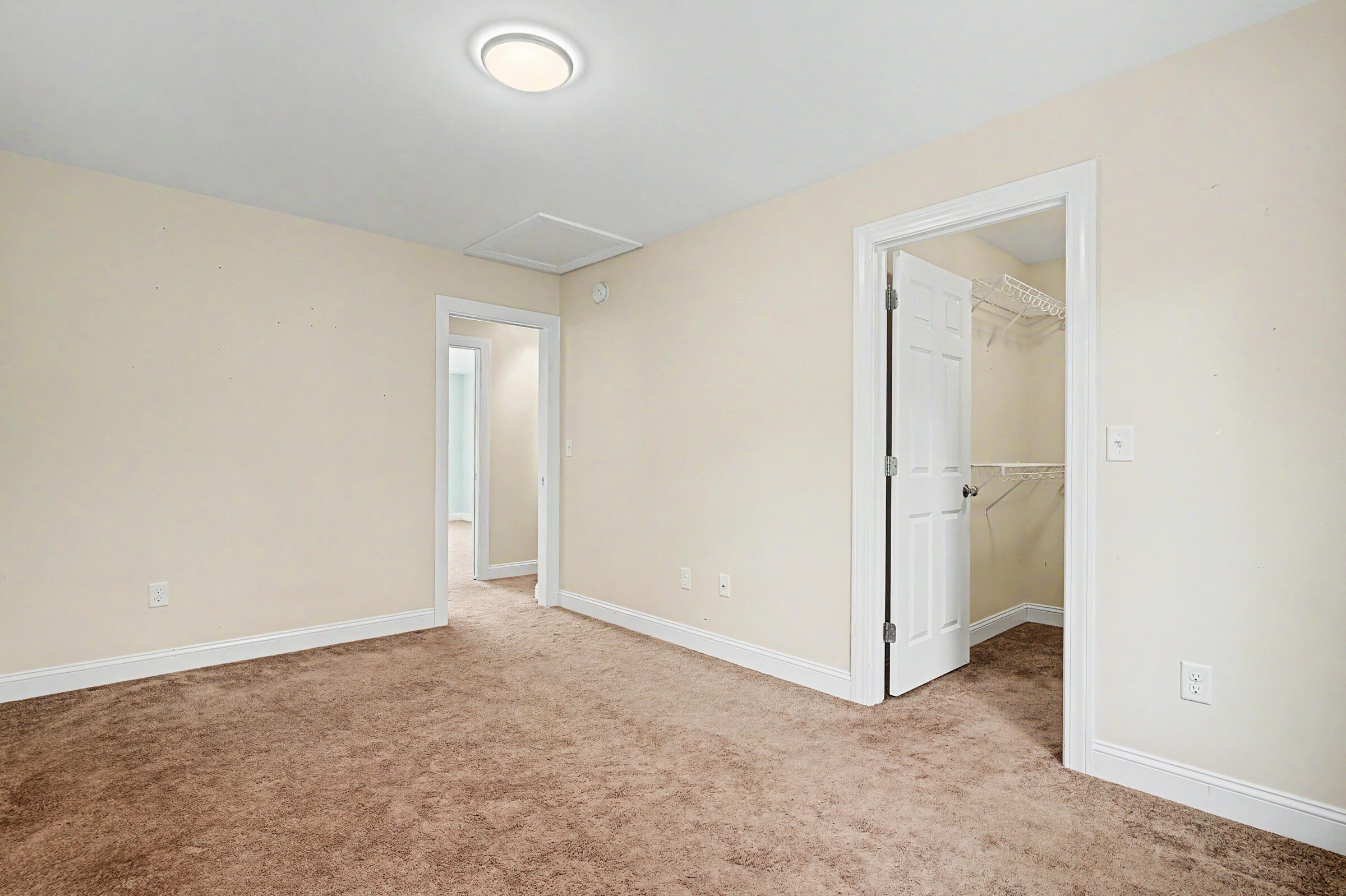 23 Spring Street Property Photo 40