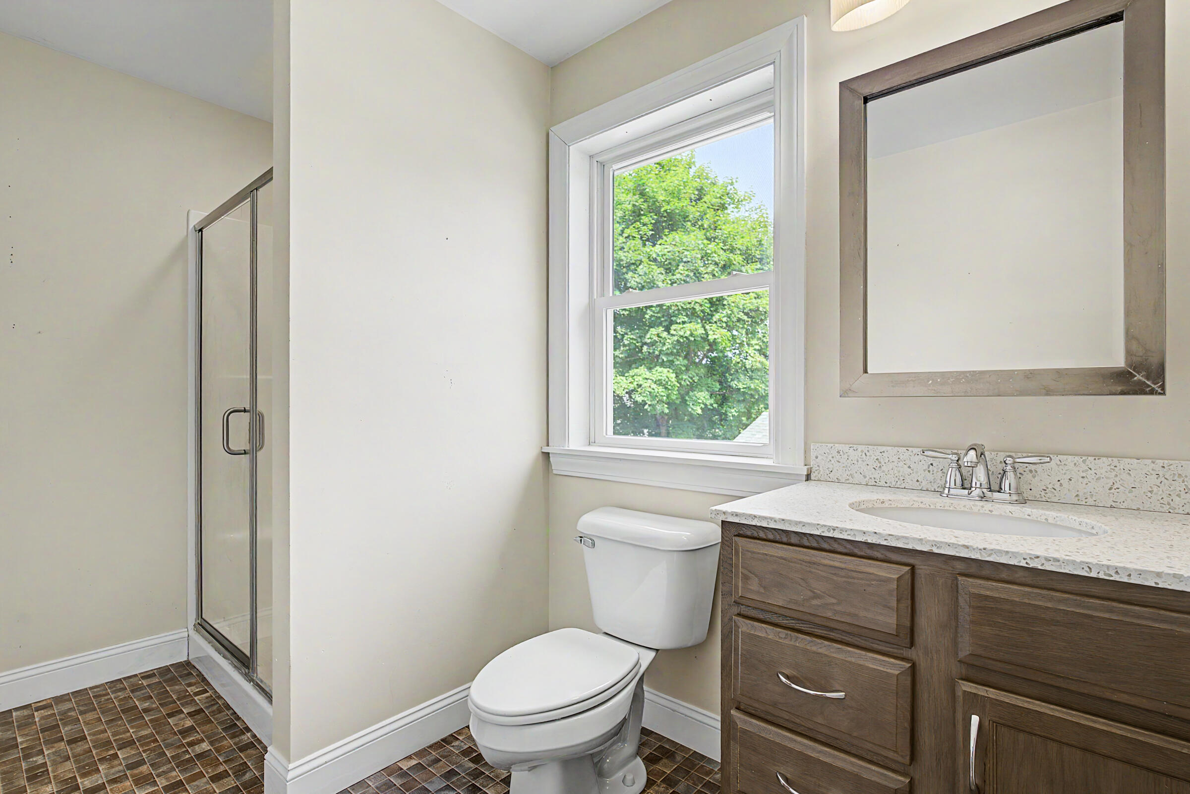 23 Spring Street Property Photo 44