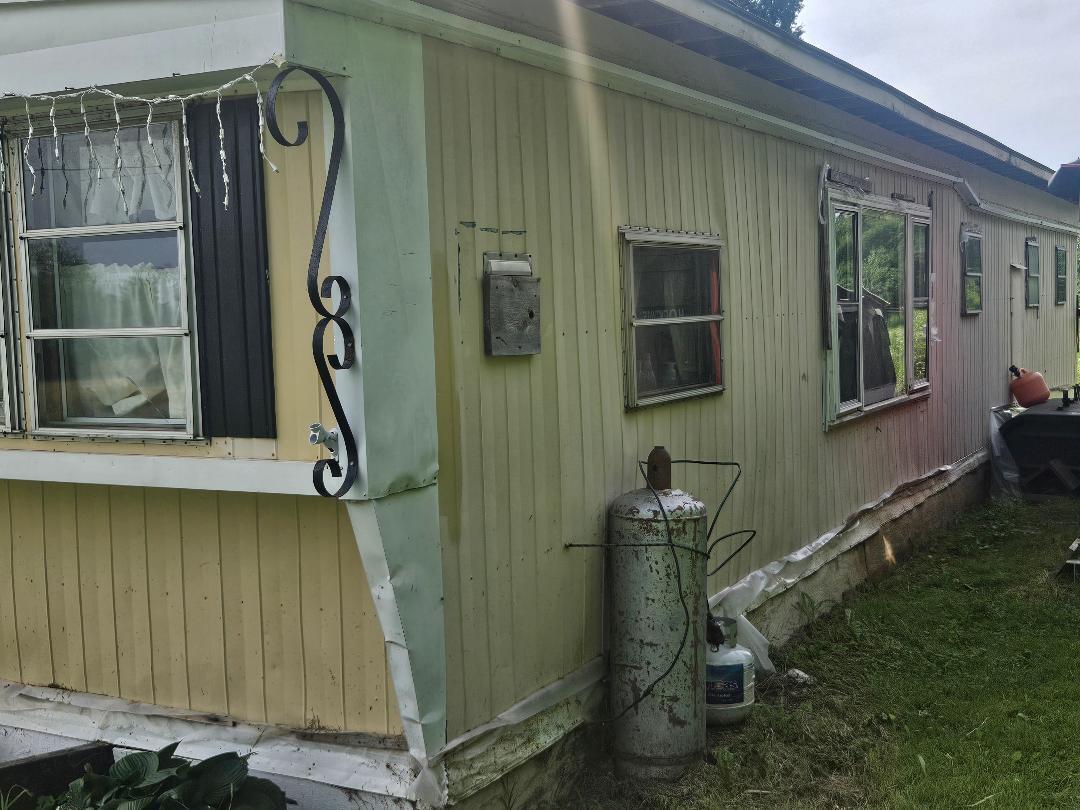 120 Flood Road Property Photo 2