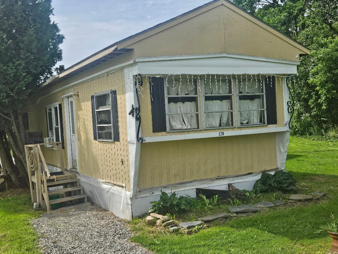 120 Flood Road Property Photo 3
