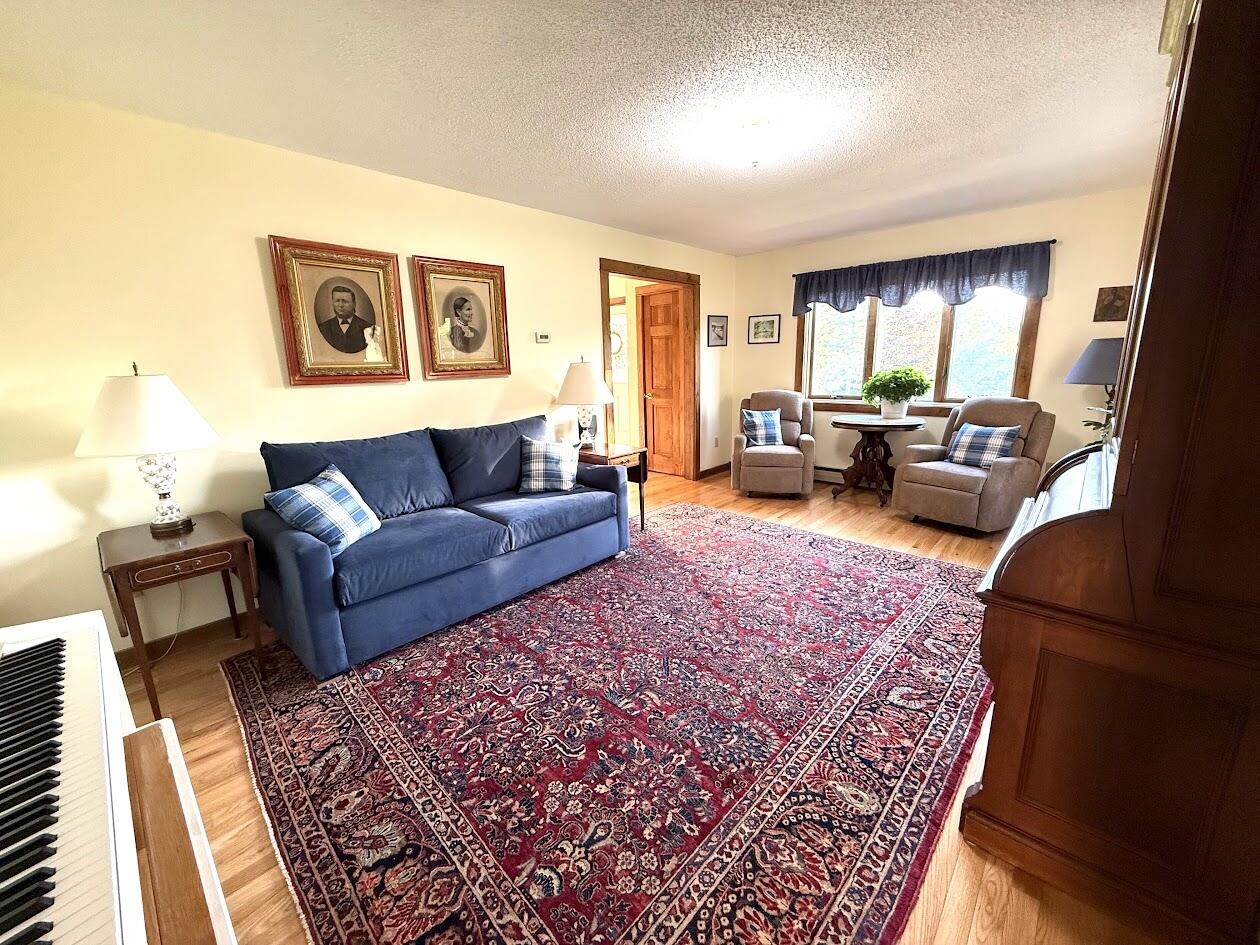 10 Penny Lane Property Photo 26
