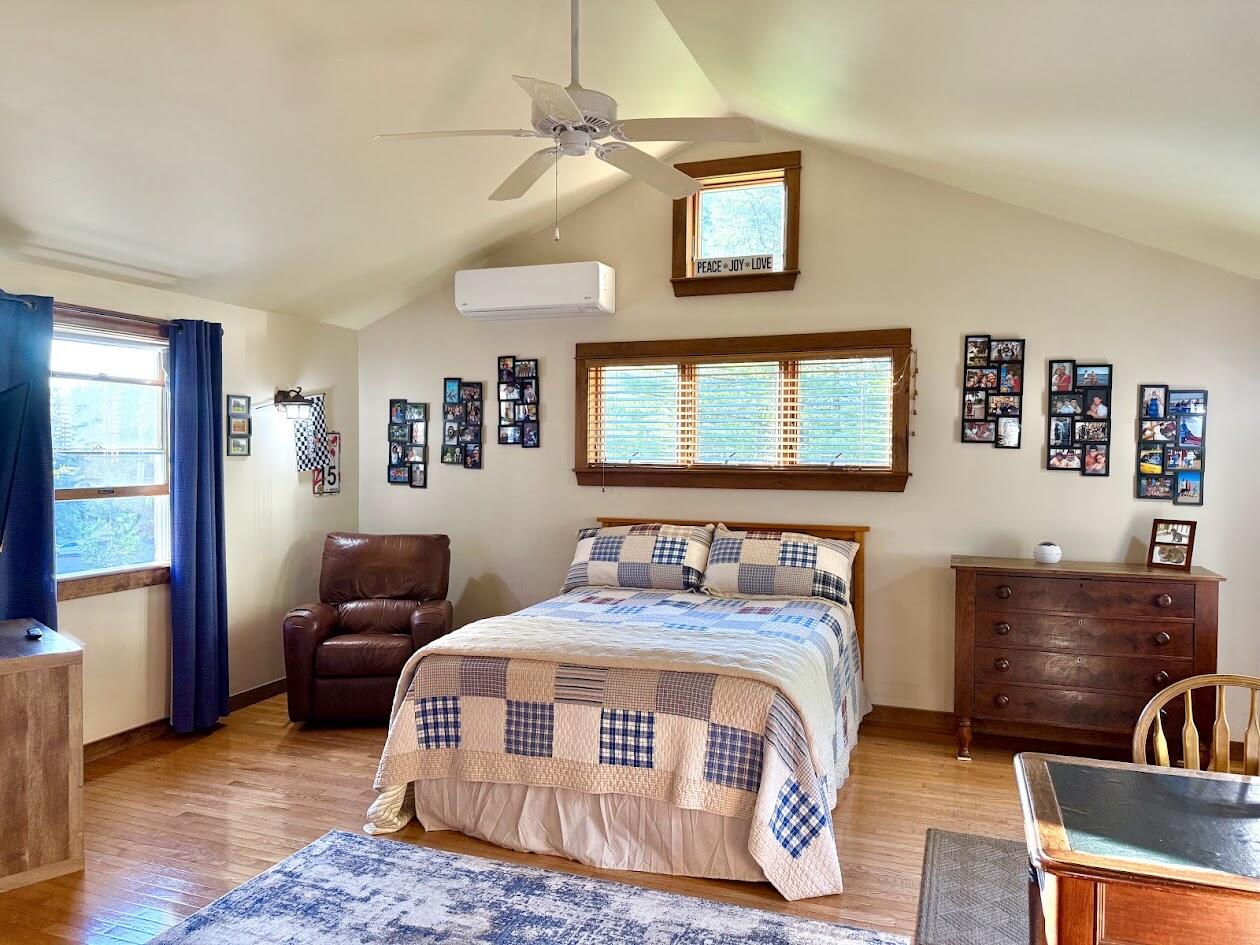 10 Penny Lane Property Photo 32
