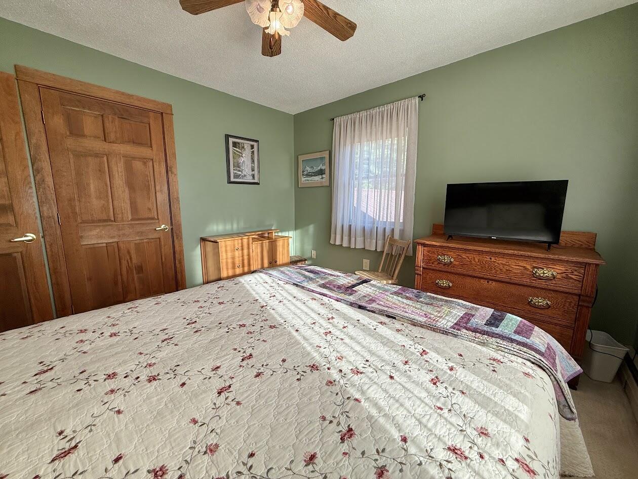 10 Penny Lane Property Photo 33