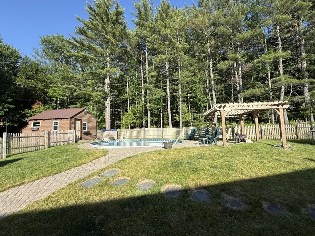 10 Penny Lane Property Photo 102
