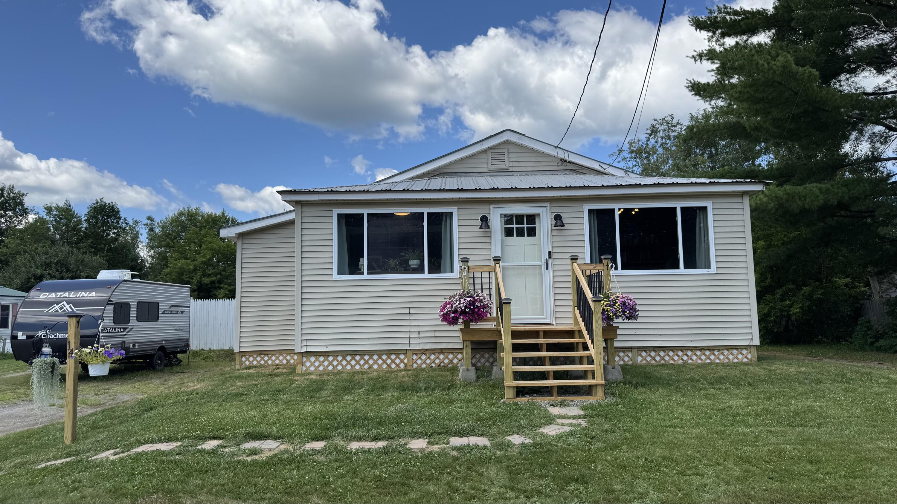 14 Third Street Property Photo 2
