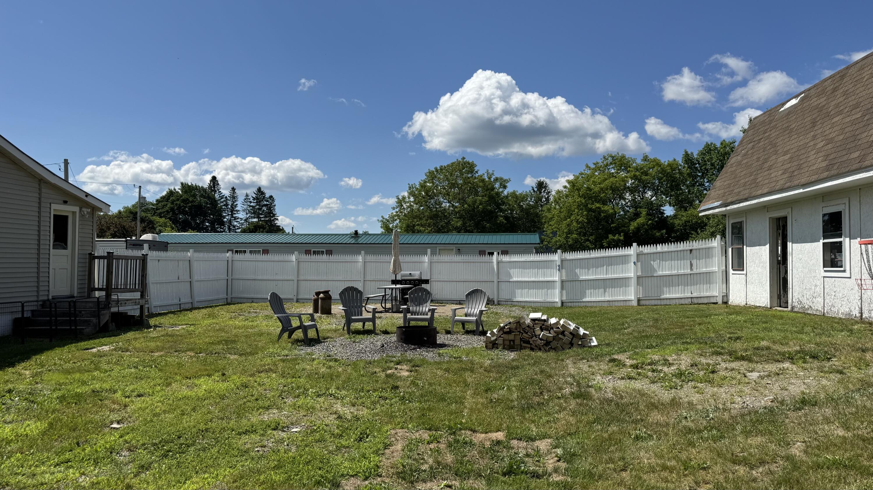 14 Third Street Property Photo 28