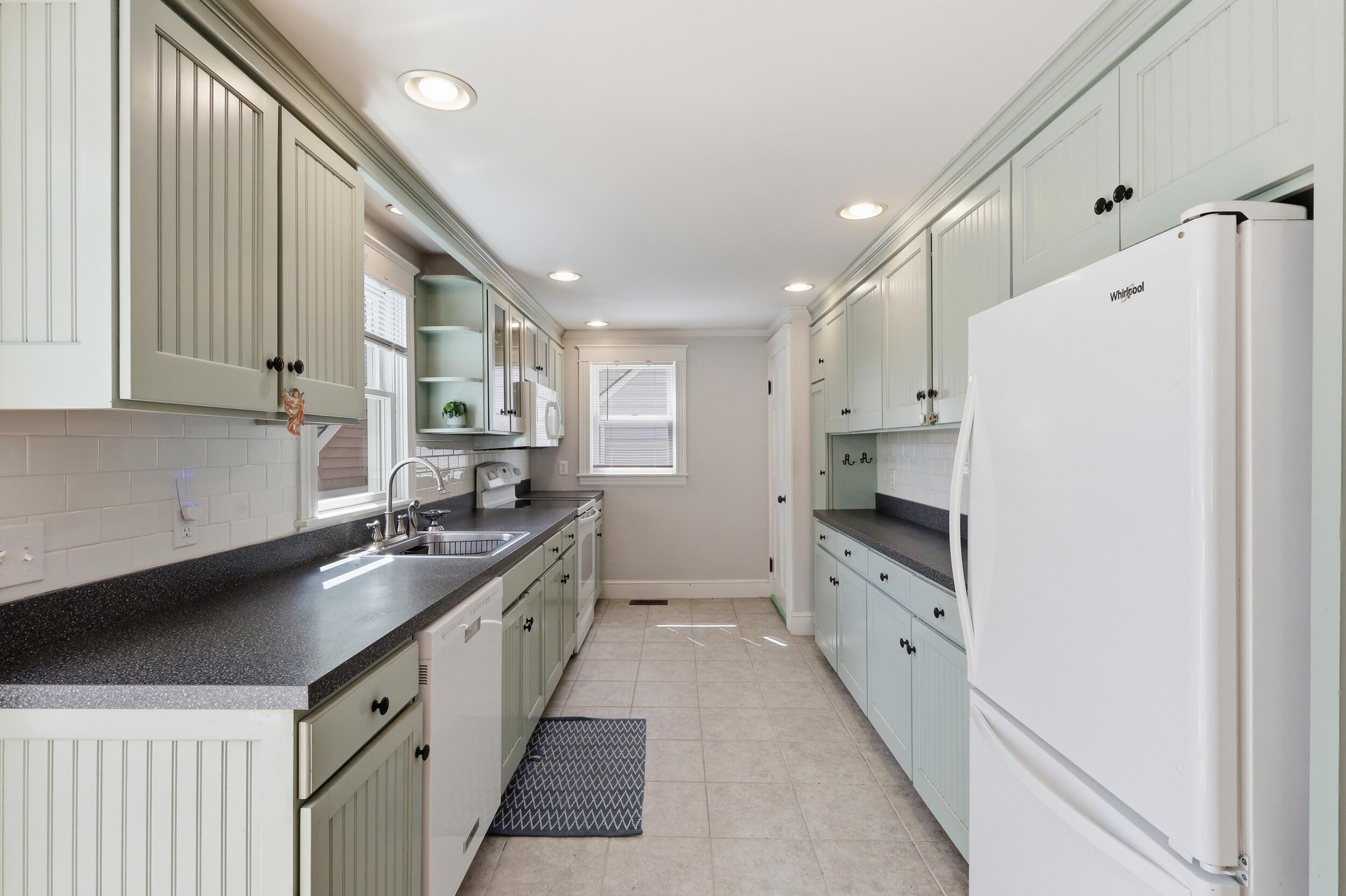 75 Pennell Avenue Property Photo 2