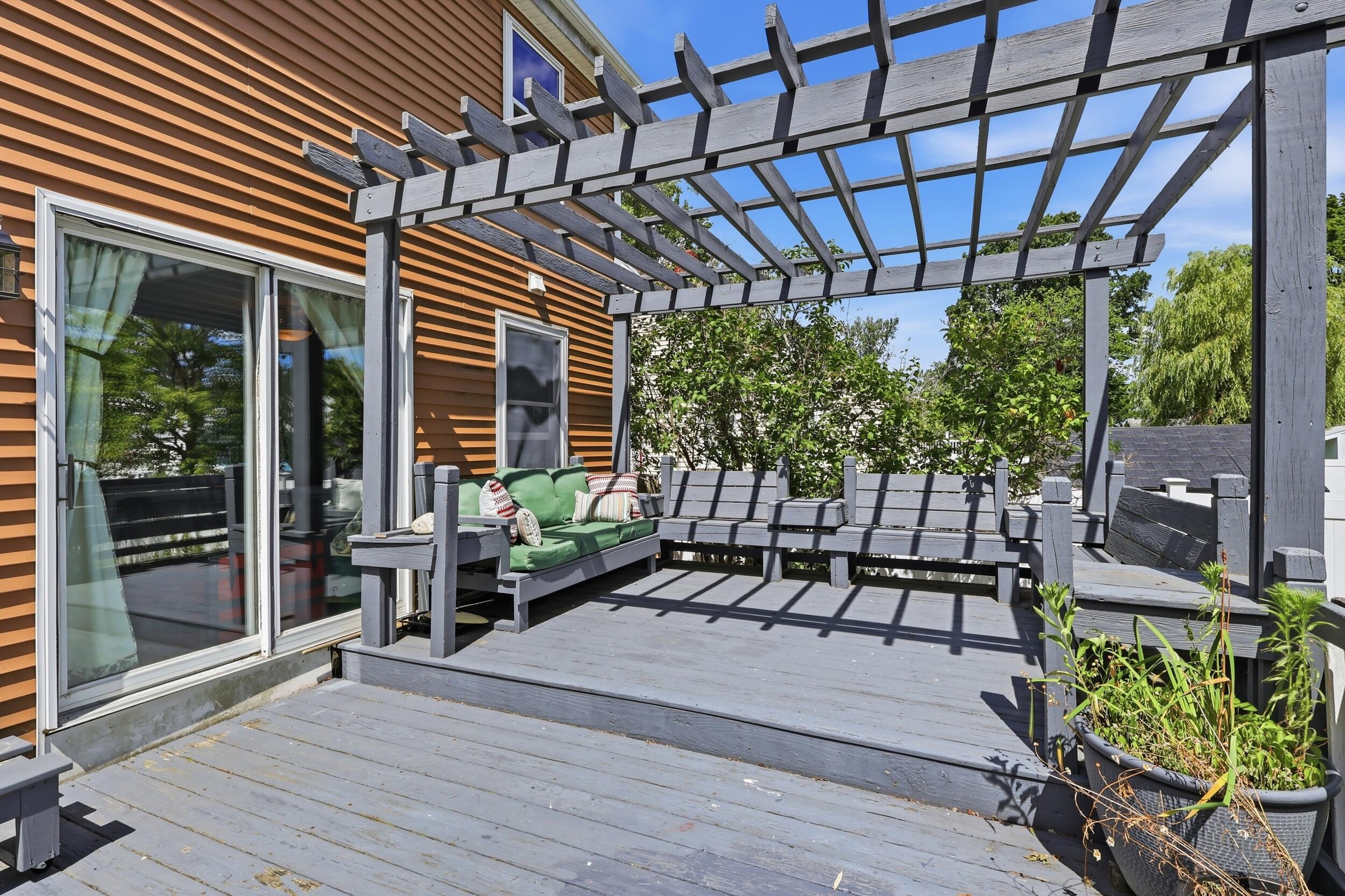 75 Pennell Avenue Property Photo 21