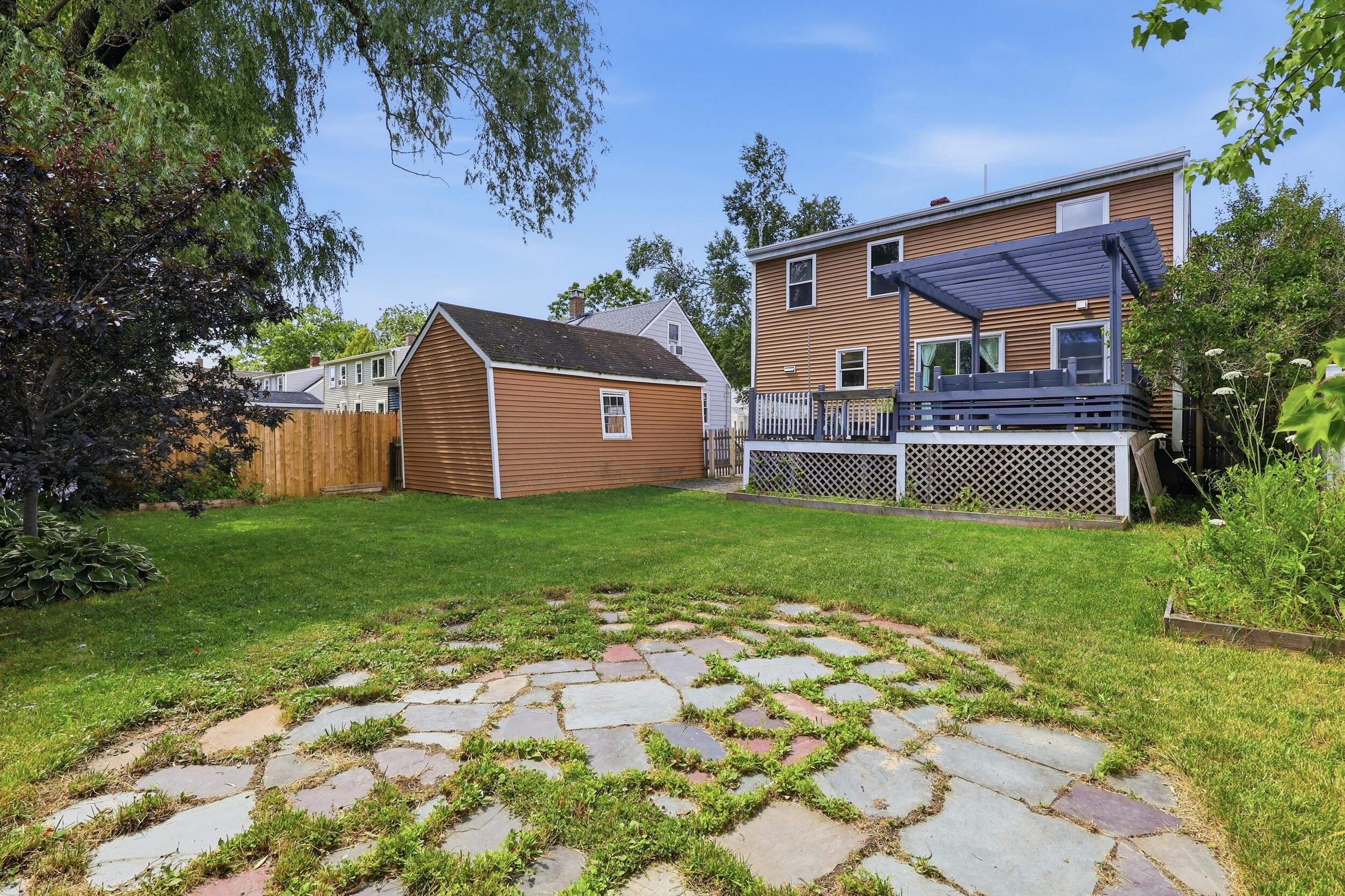 75 Pennell Avenue Property Photo 24