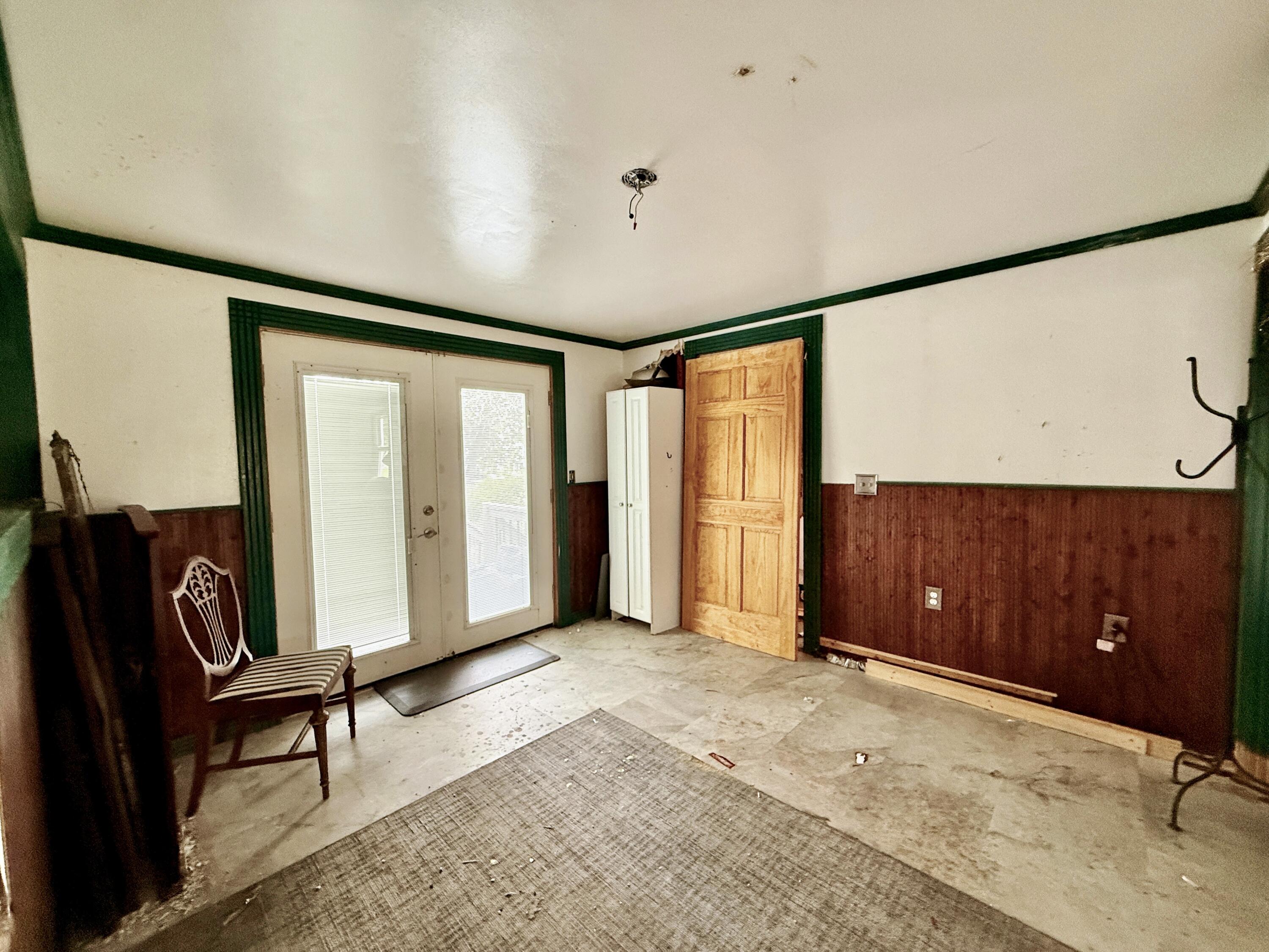 42 Capri Street Property Photo 7
