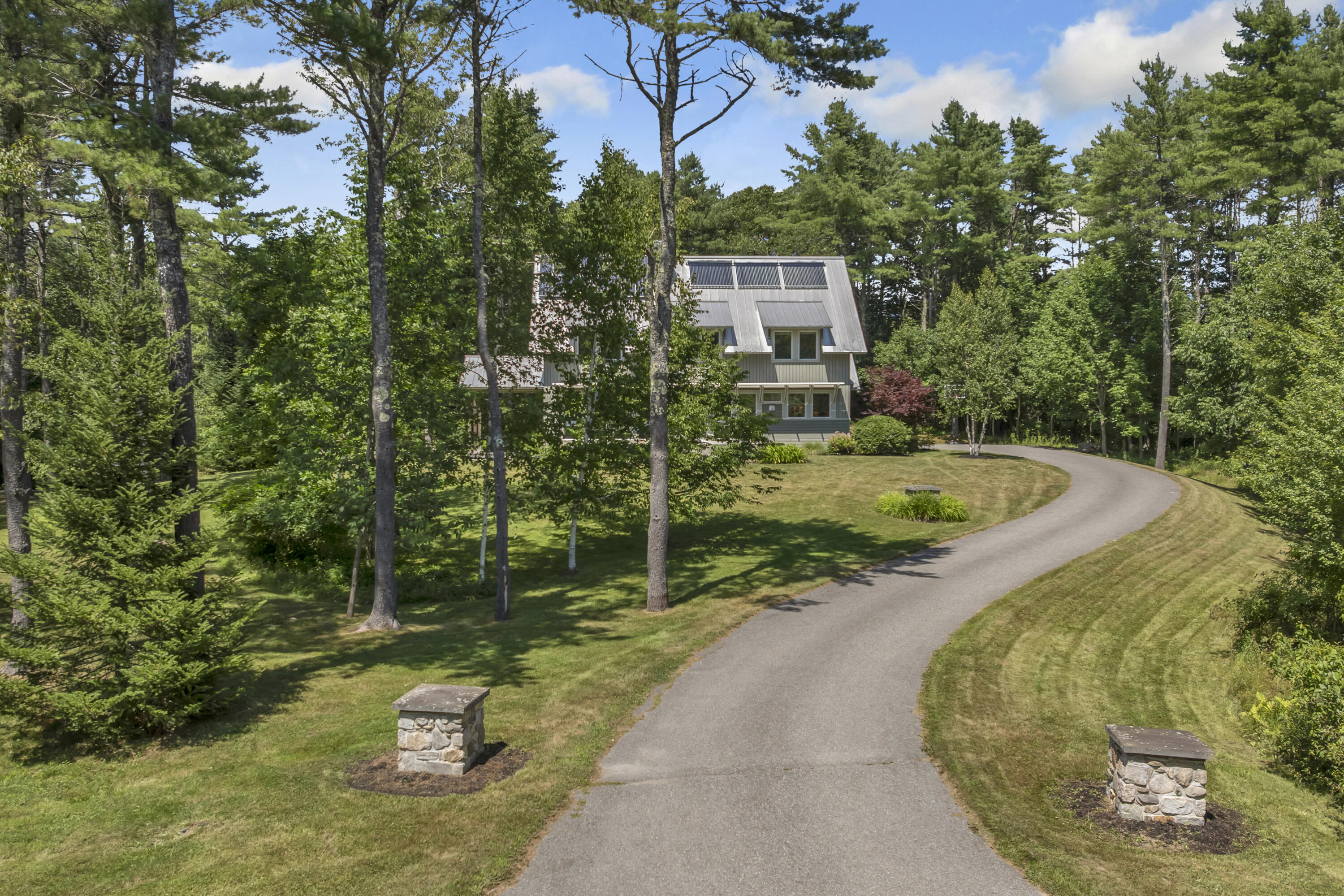 10 Cranberry Ridge Road Property Photo 2