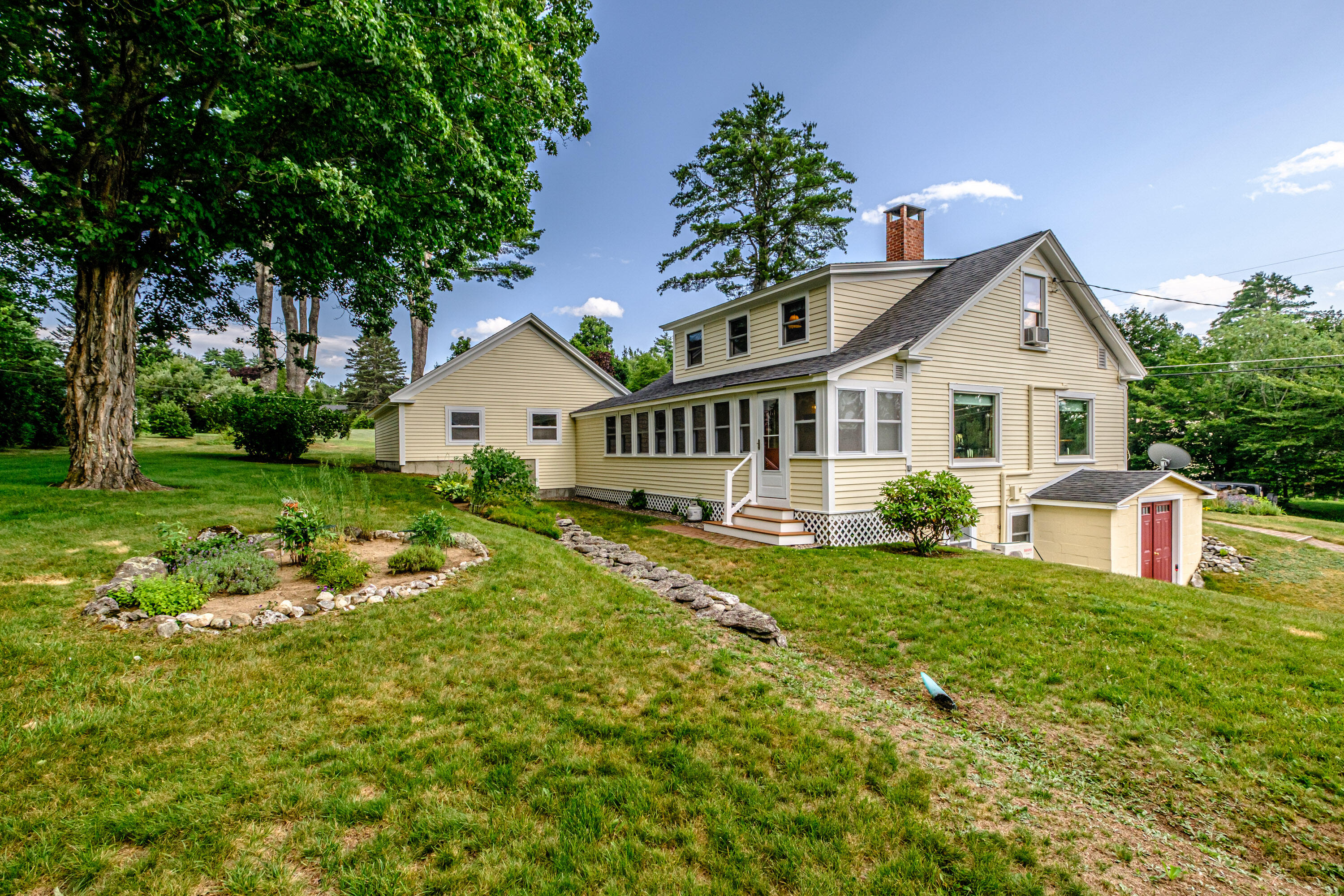 64 Paradise Road Property Photo 45