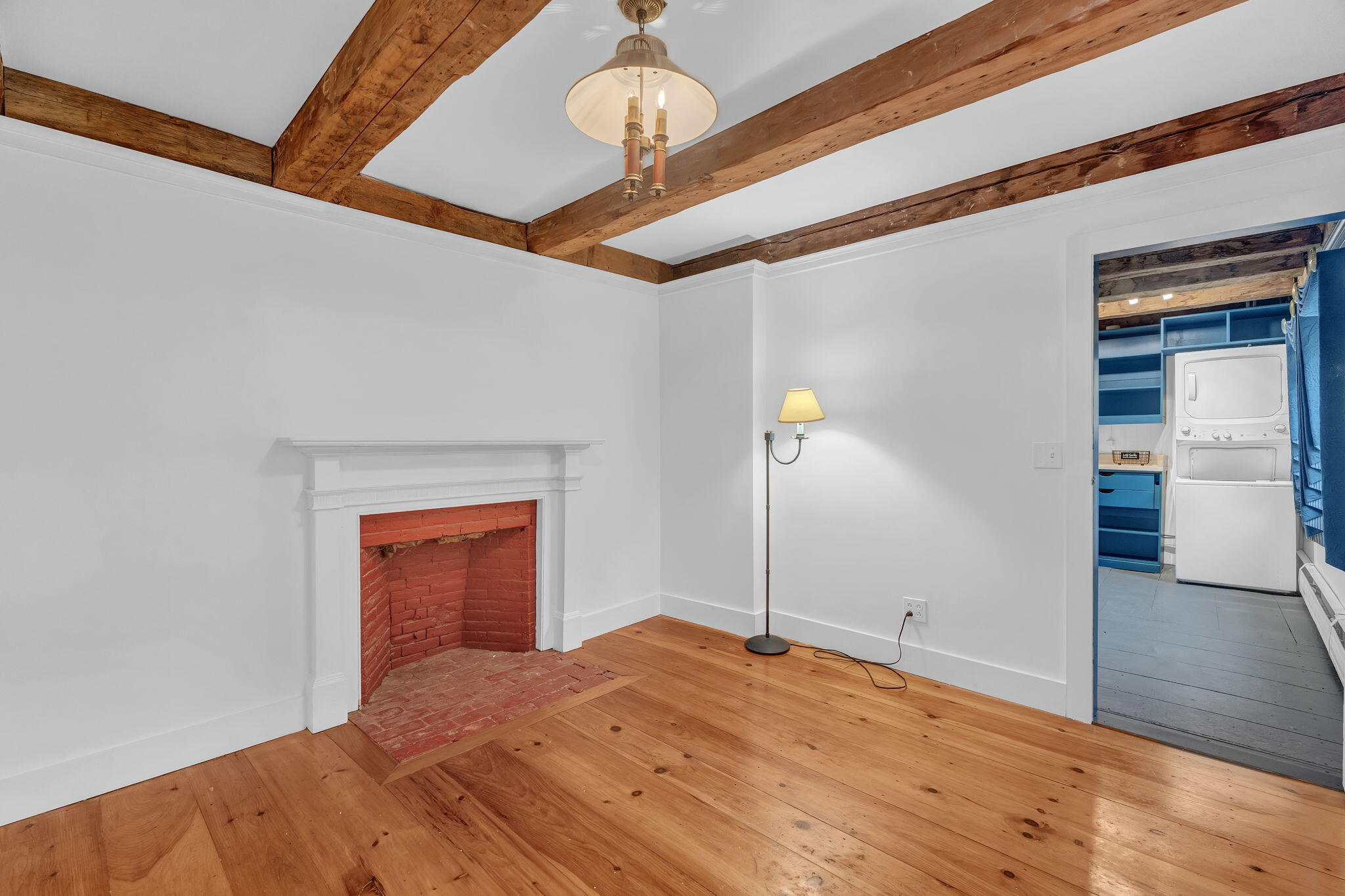 202 Barker Road Property Photo 33