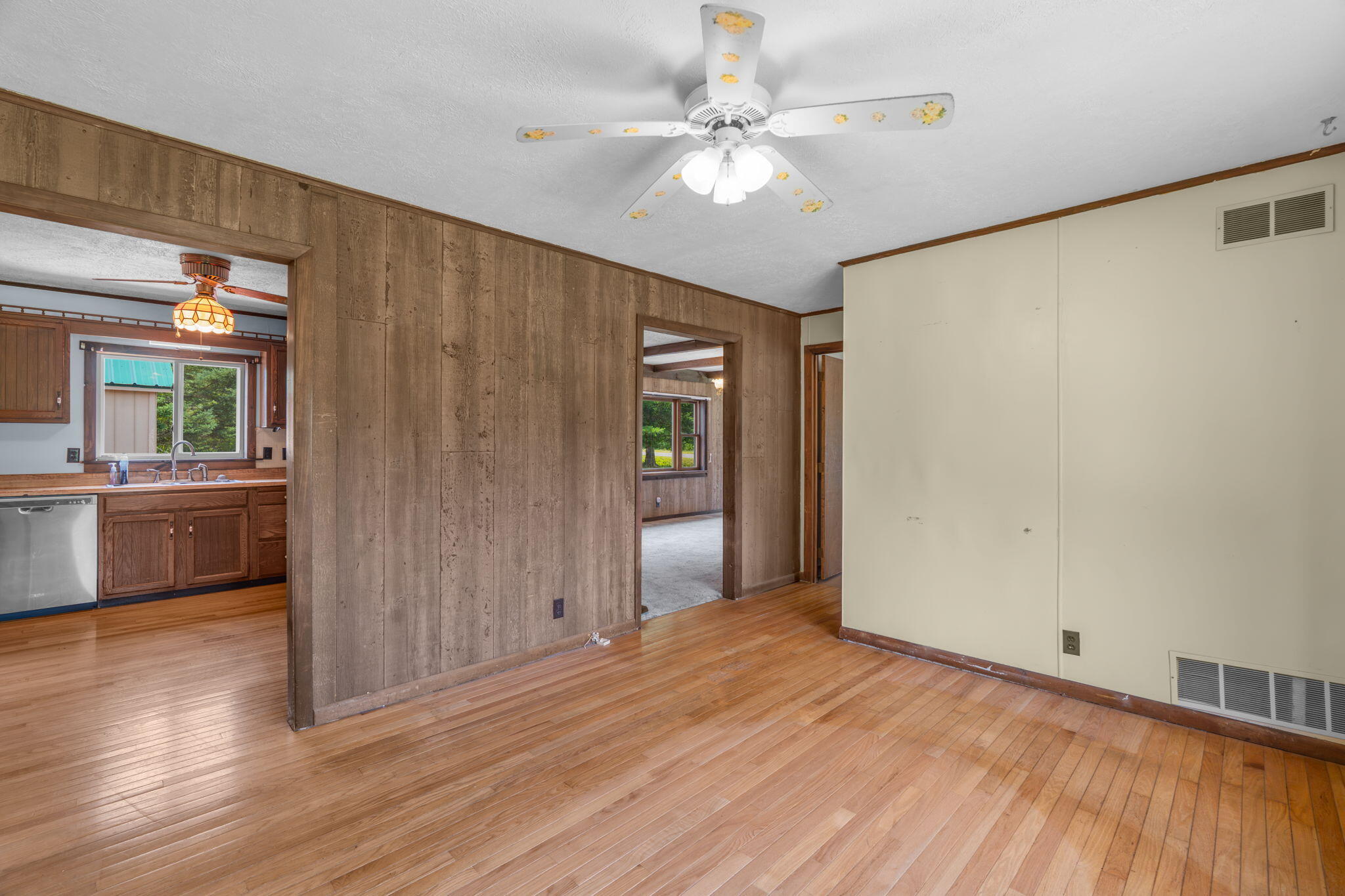 56 Heywood Road Property Photo 23