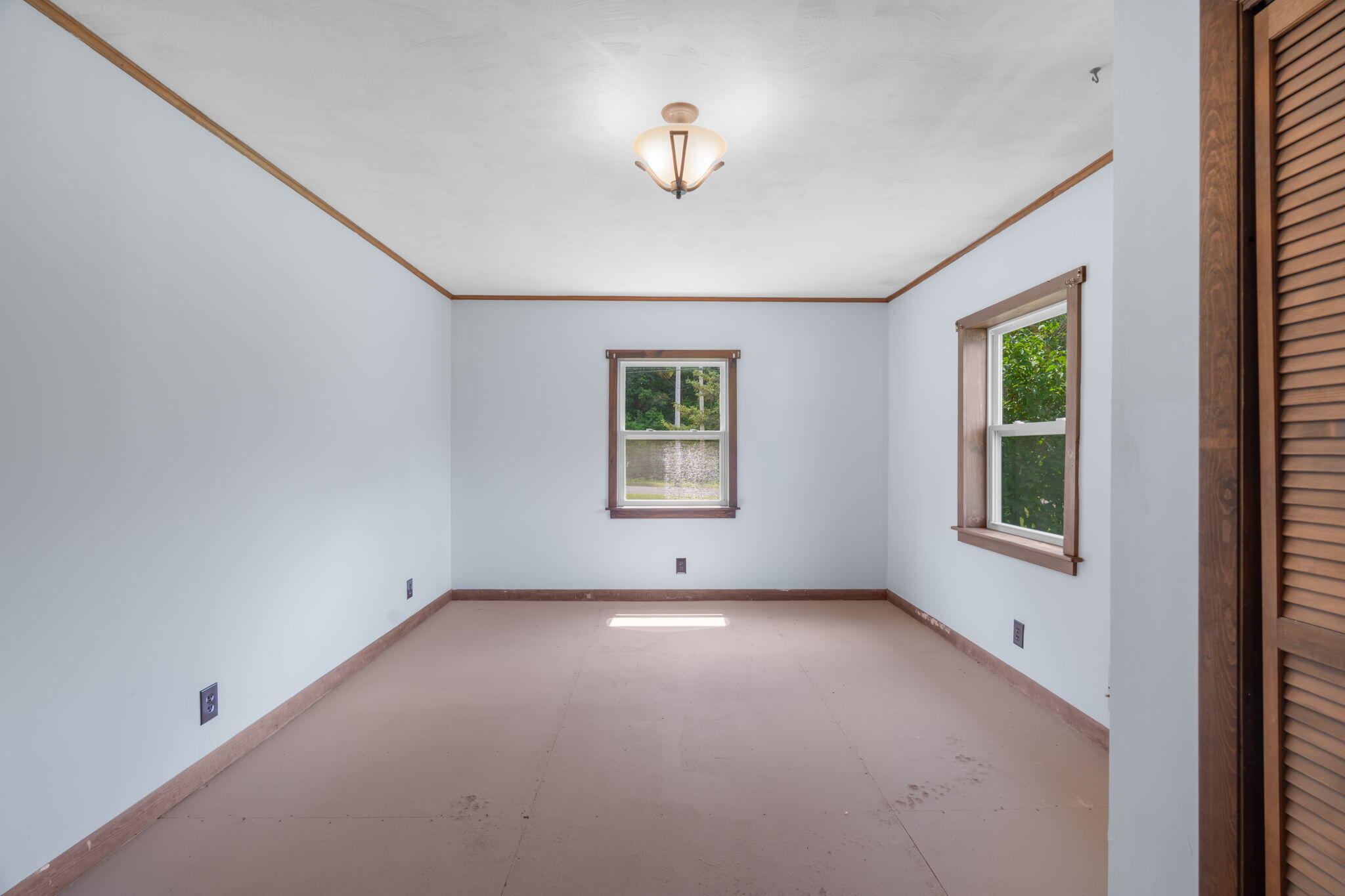 56 Heywood Road Property Photo 32