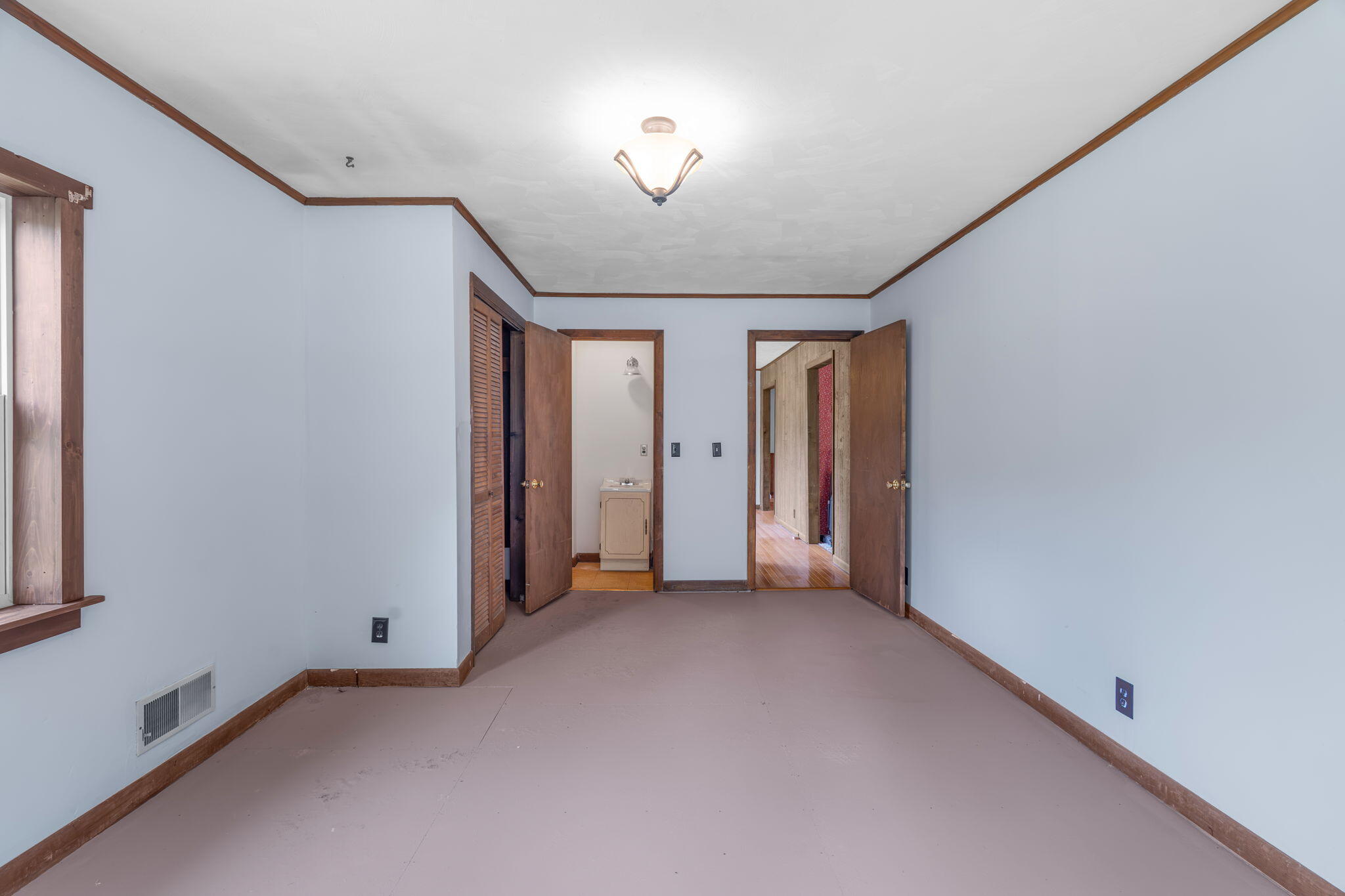 56 Heywood Road Property Photo 33