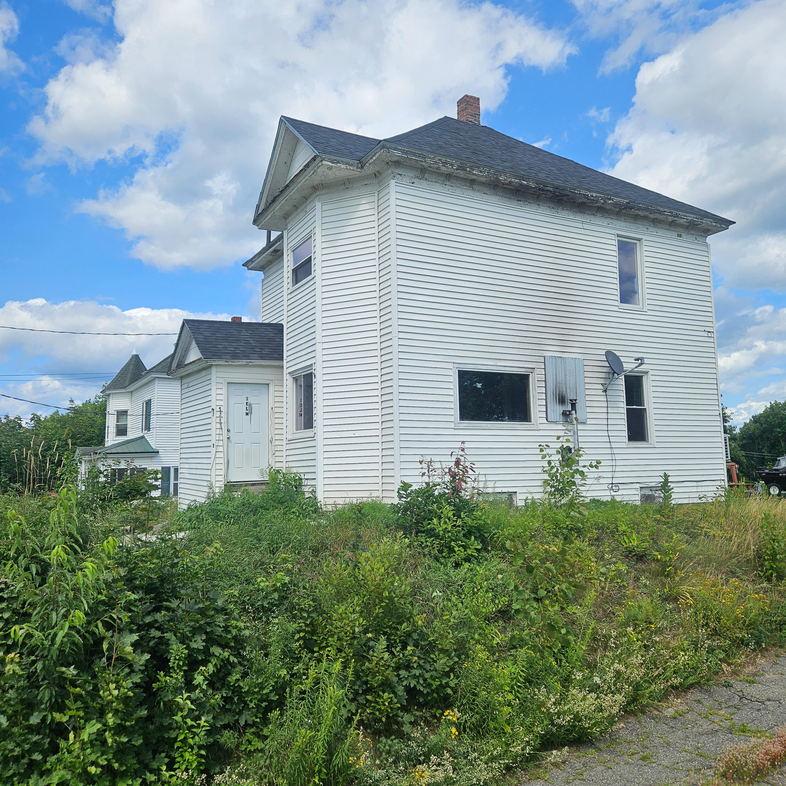 1 Elm Street Property Photo 3