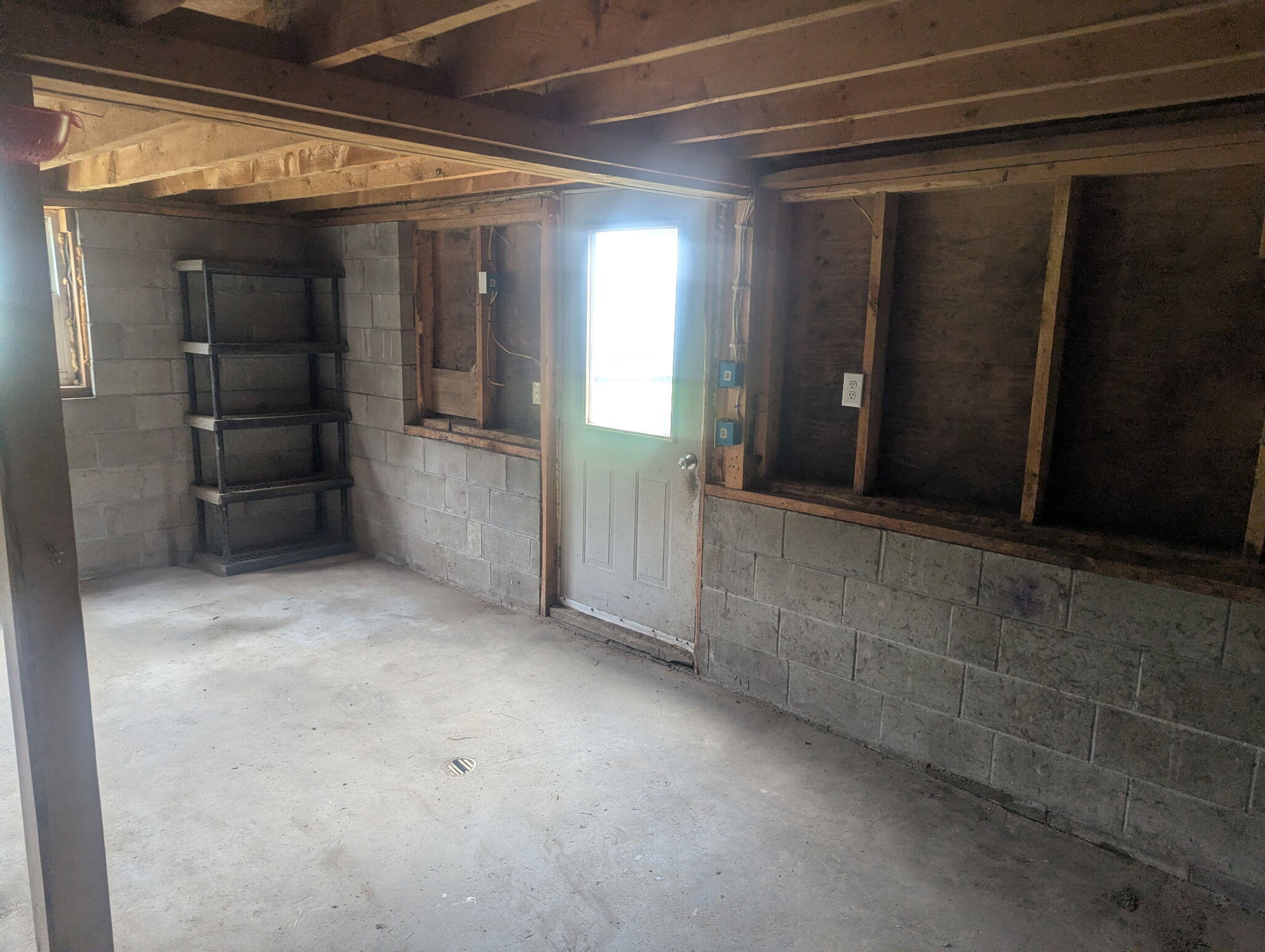 640 Dover Road Property Photo 14