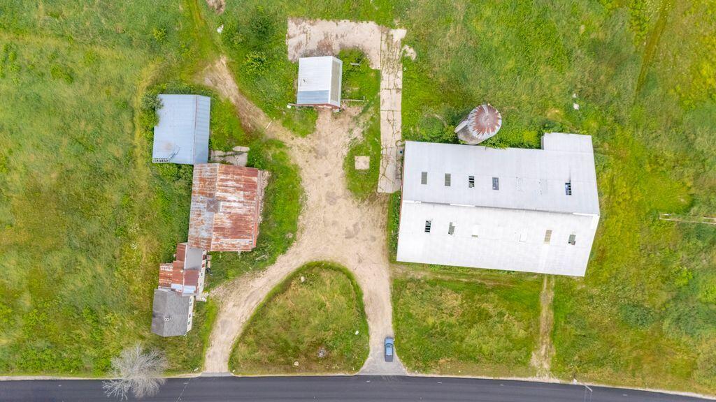 697 Sokokis Avenue Property Photo 57