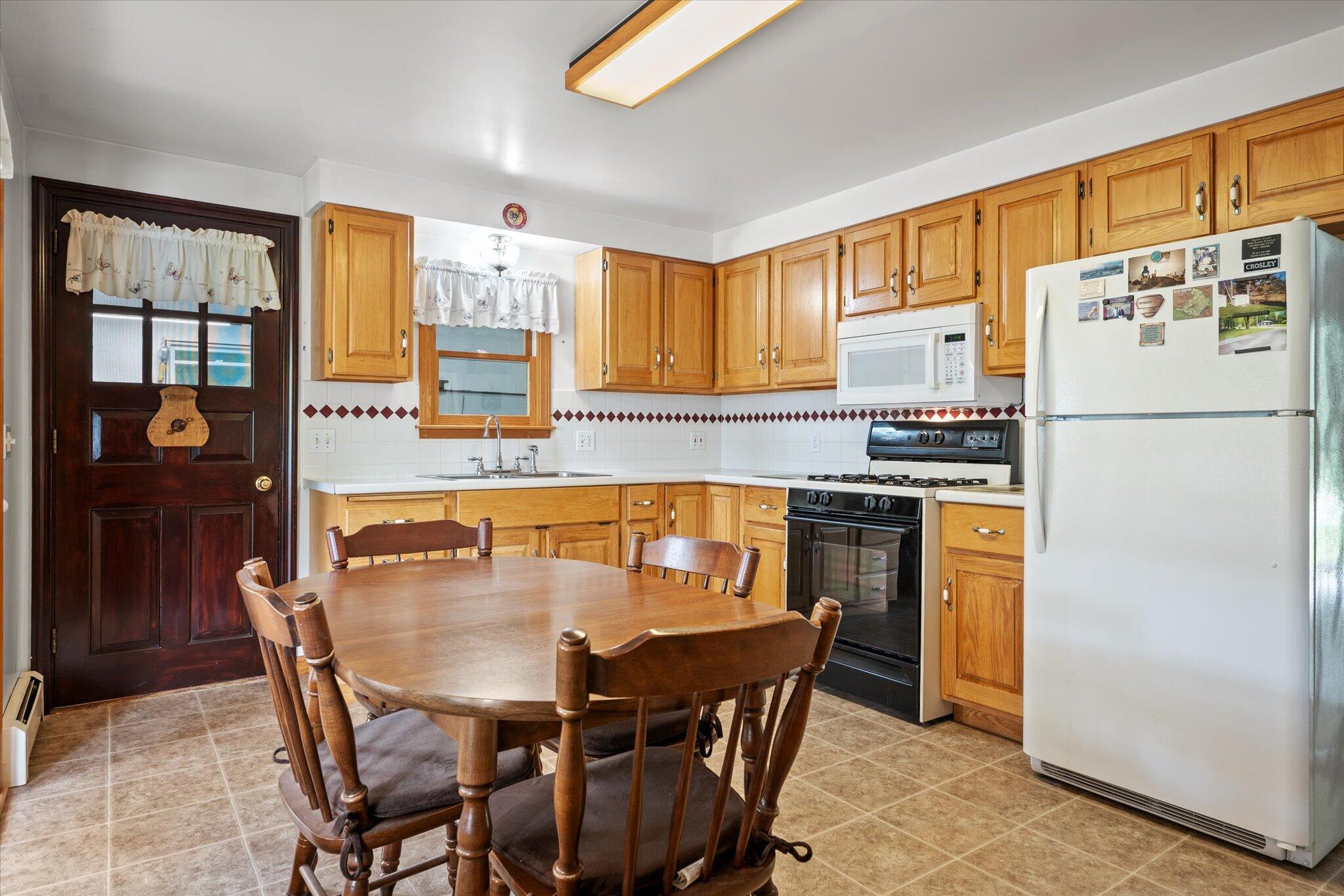 4 Birchlawn Drive Property Photo 6