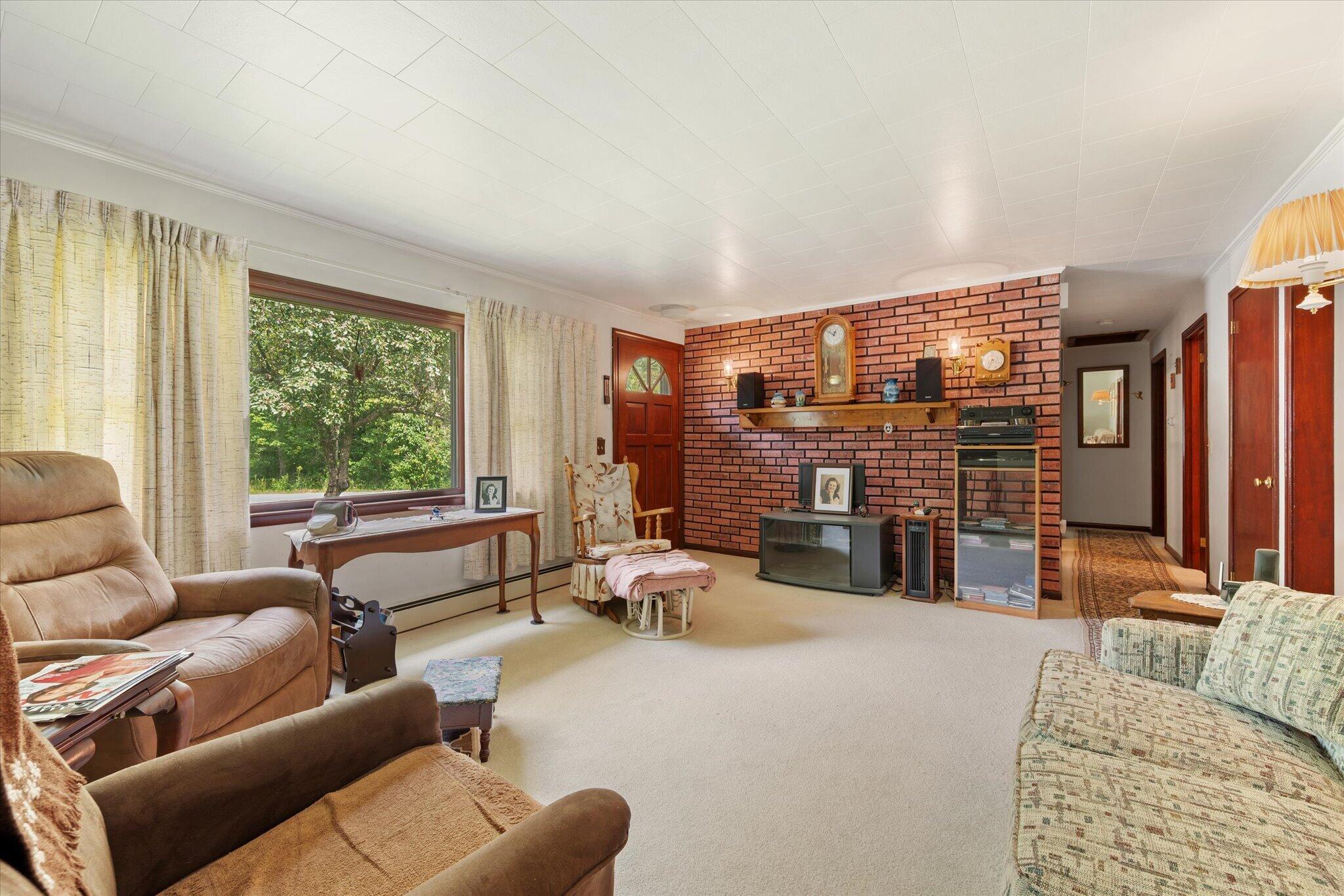 4 Birchlawn Drive Property Photo 13