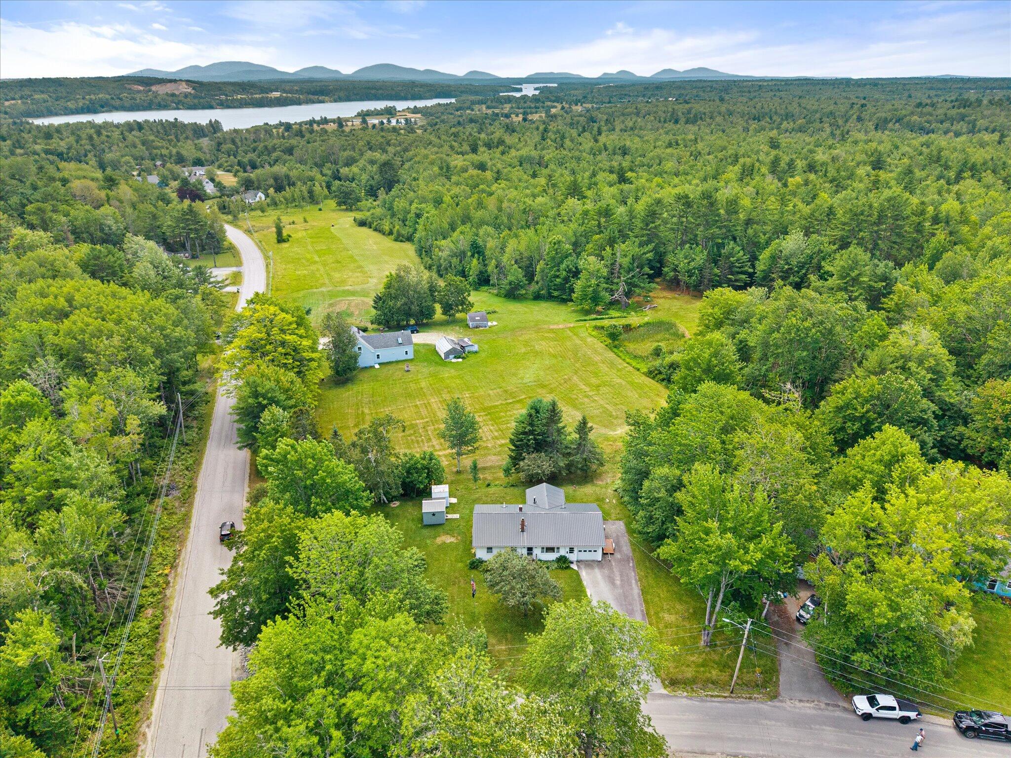 4 Birchlawn Drive Property Photo 35