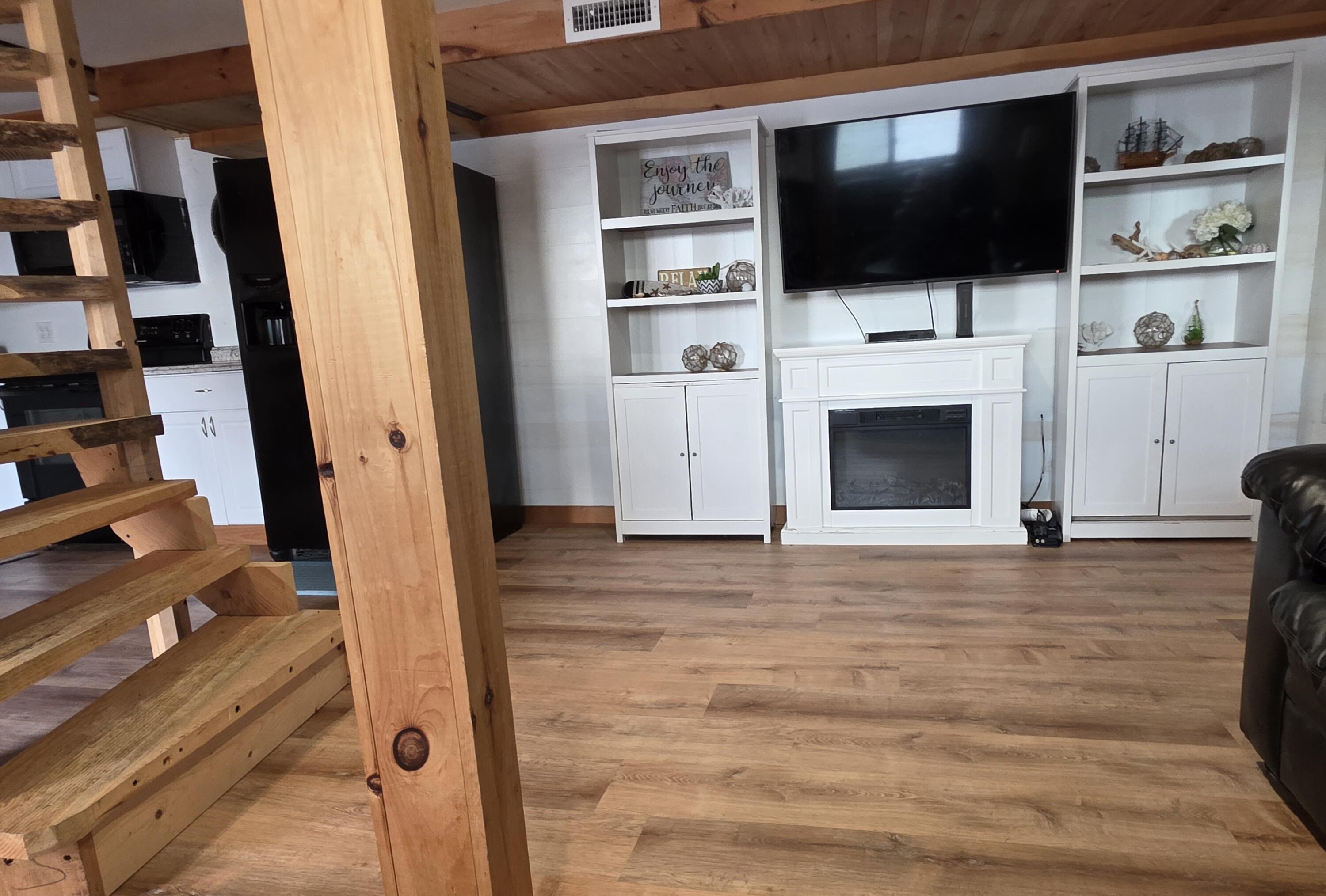 10 Camp Road Property Photo 12