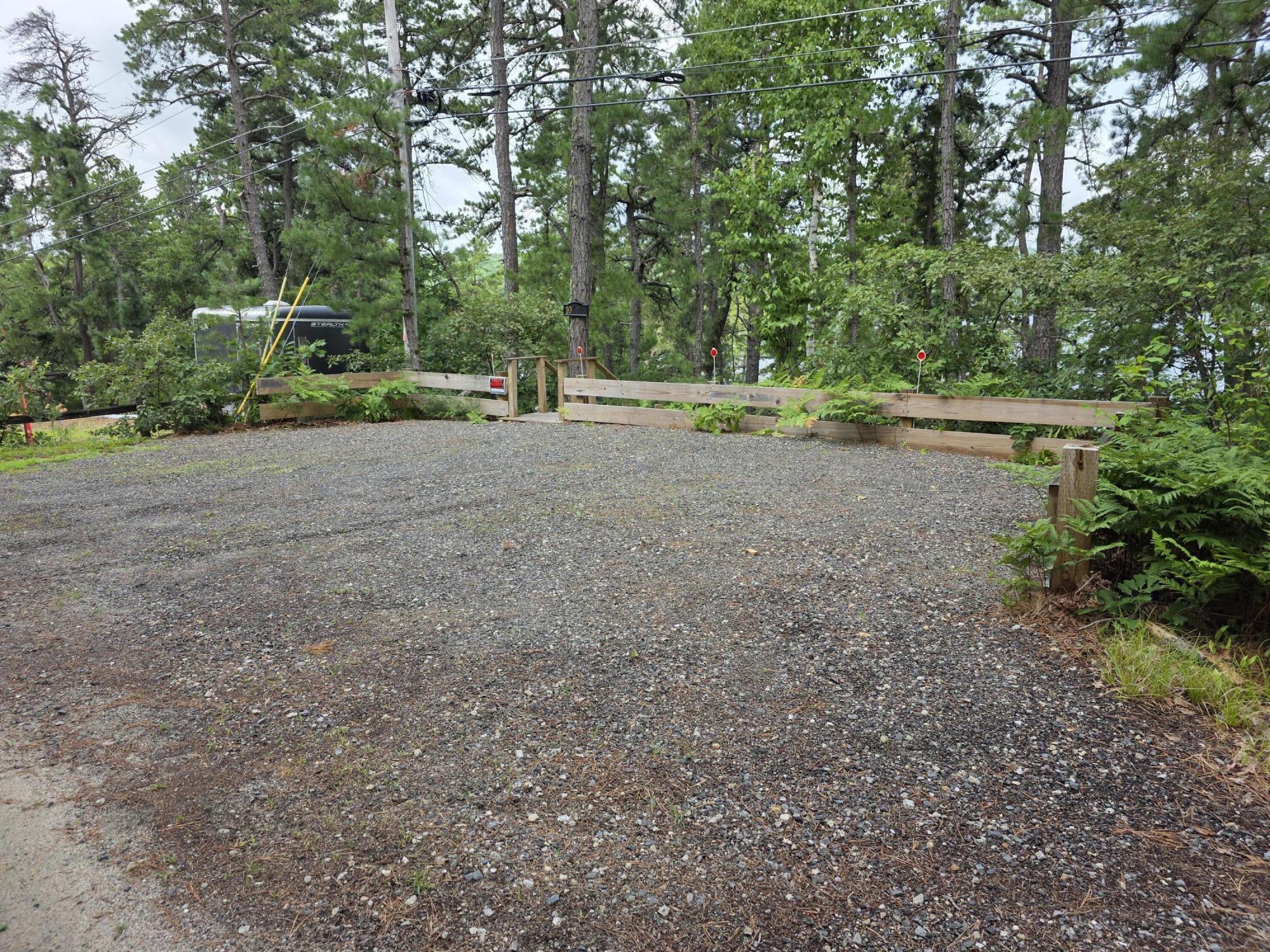 10 Camp Road Property Photo 24