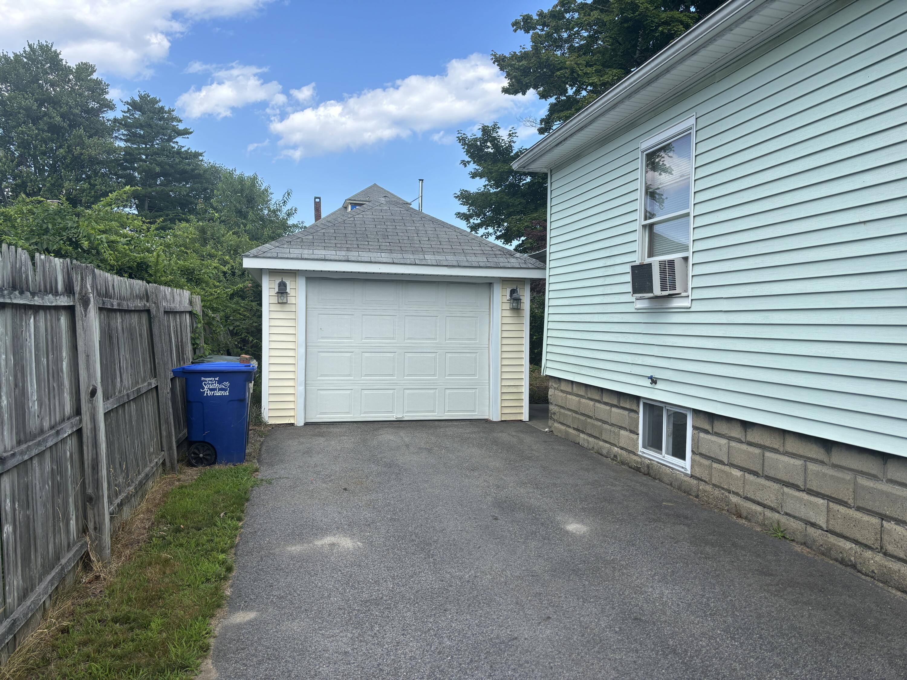 20 Kelley Street Property Photo 3