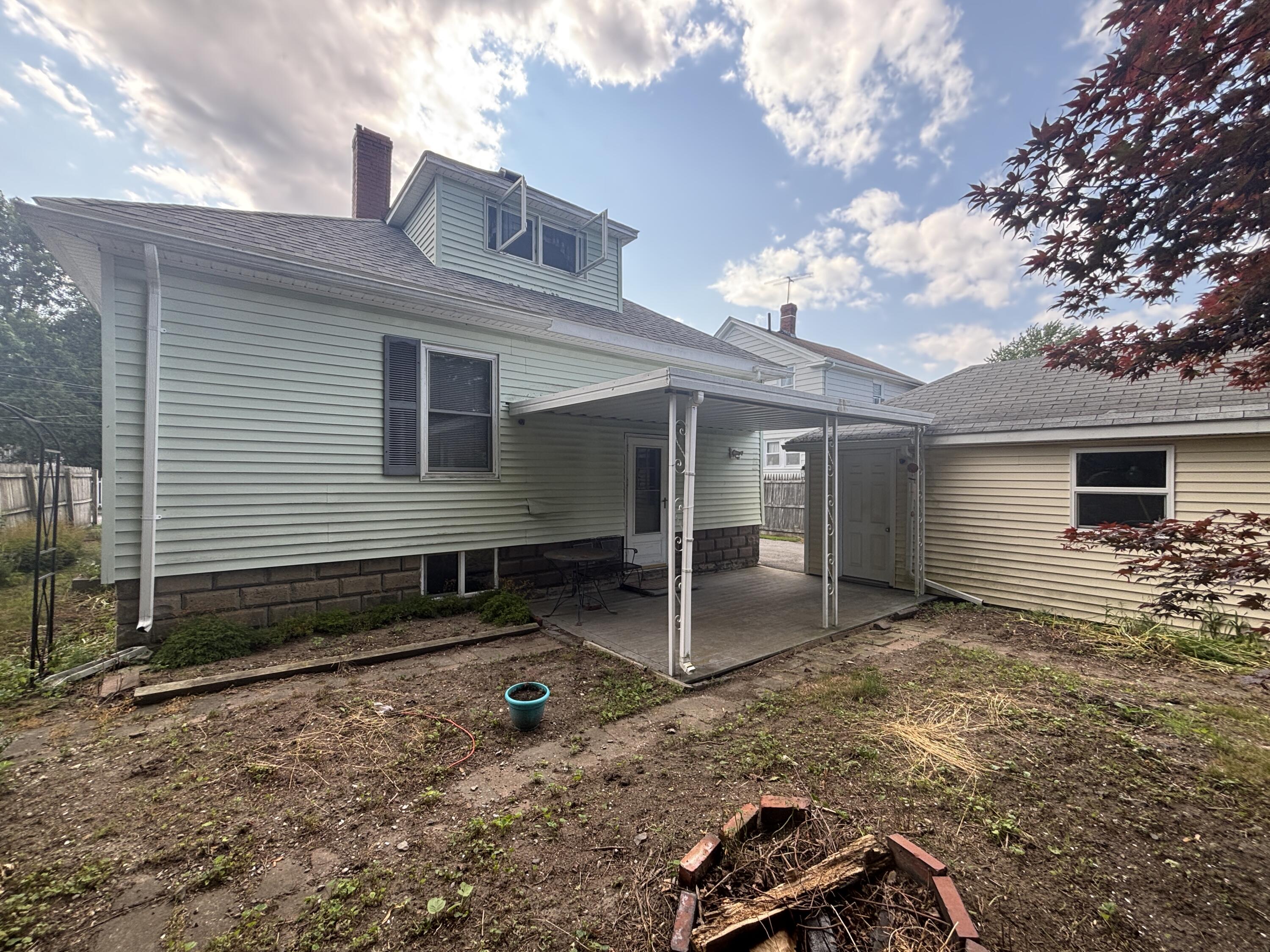 20 Kelley Street Property Photo 16