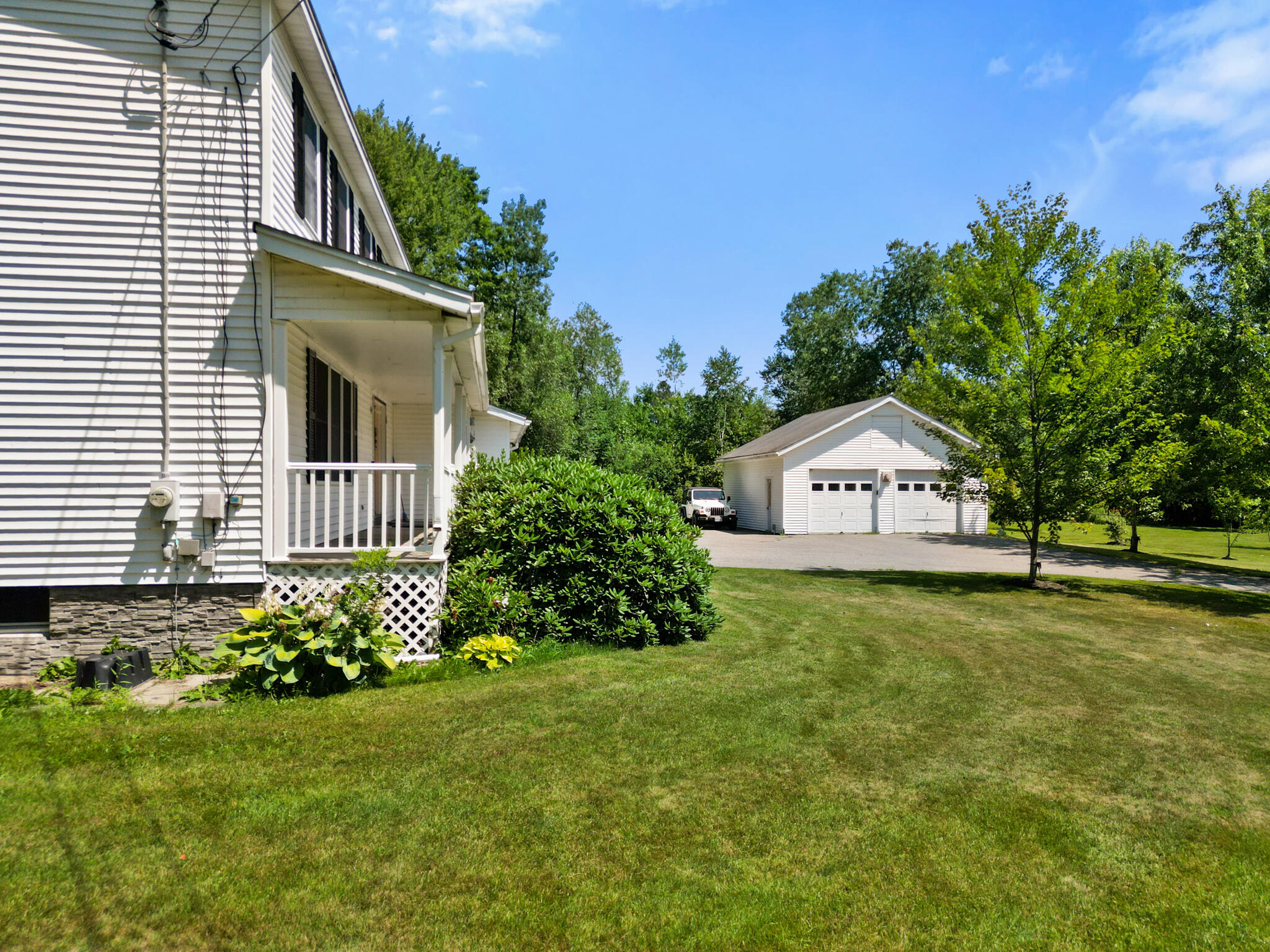 352 Madawaska Avenue Property Photo 5