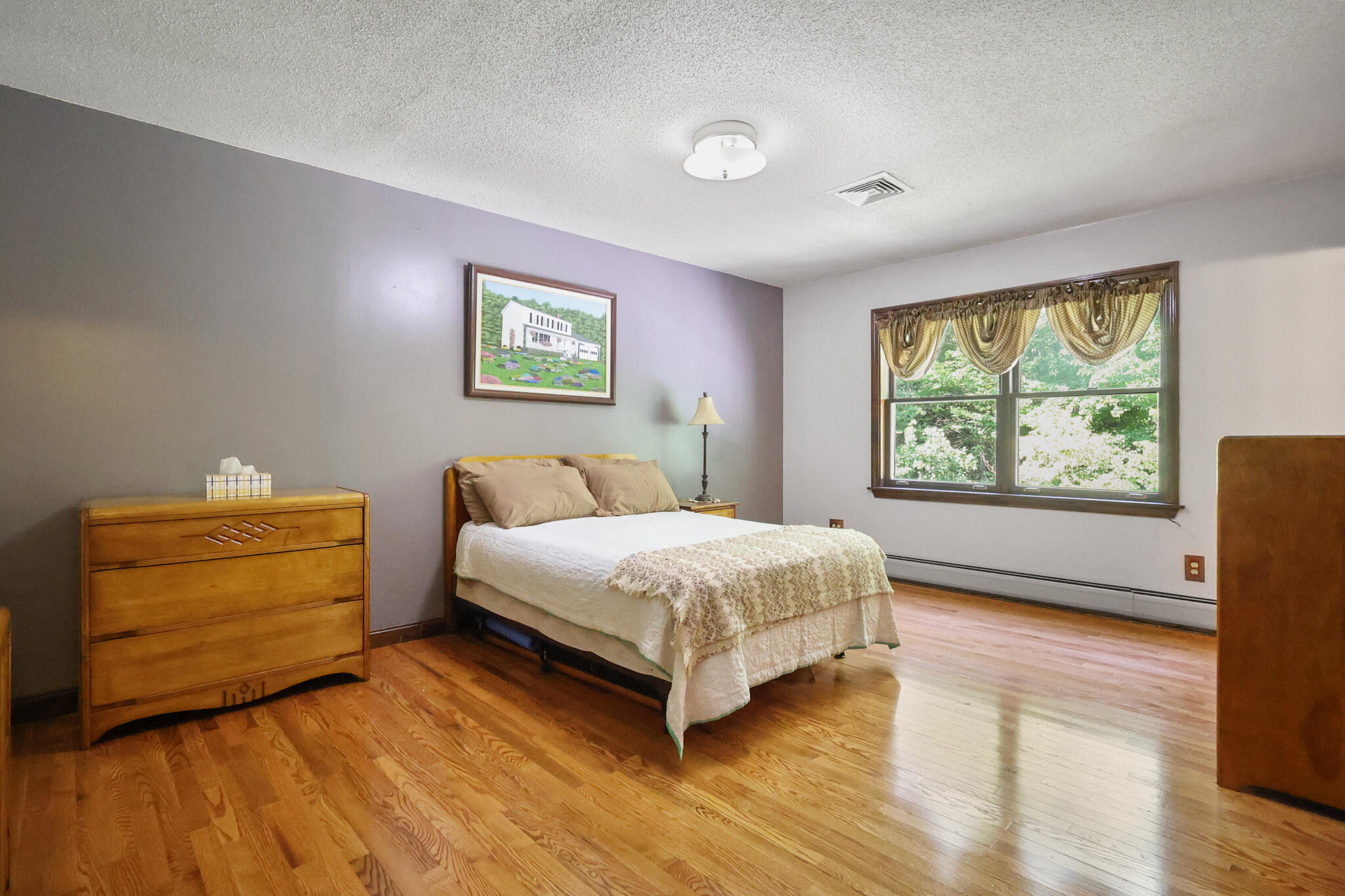 352 Madawaska Avenue Property Photo 22