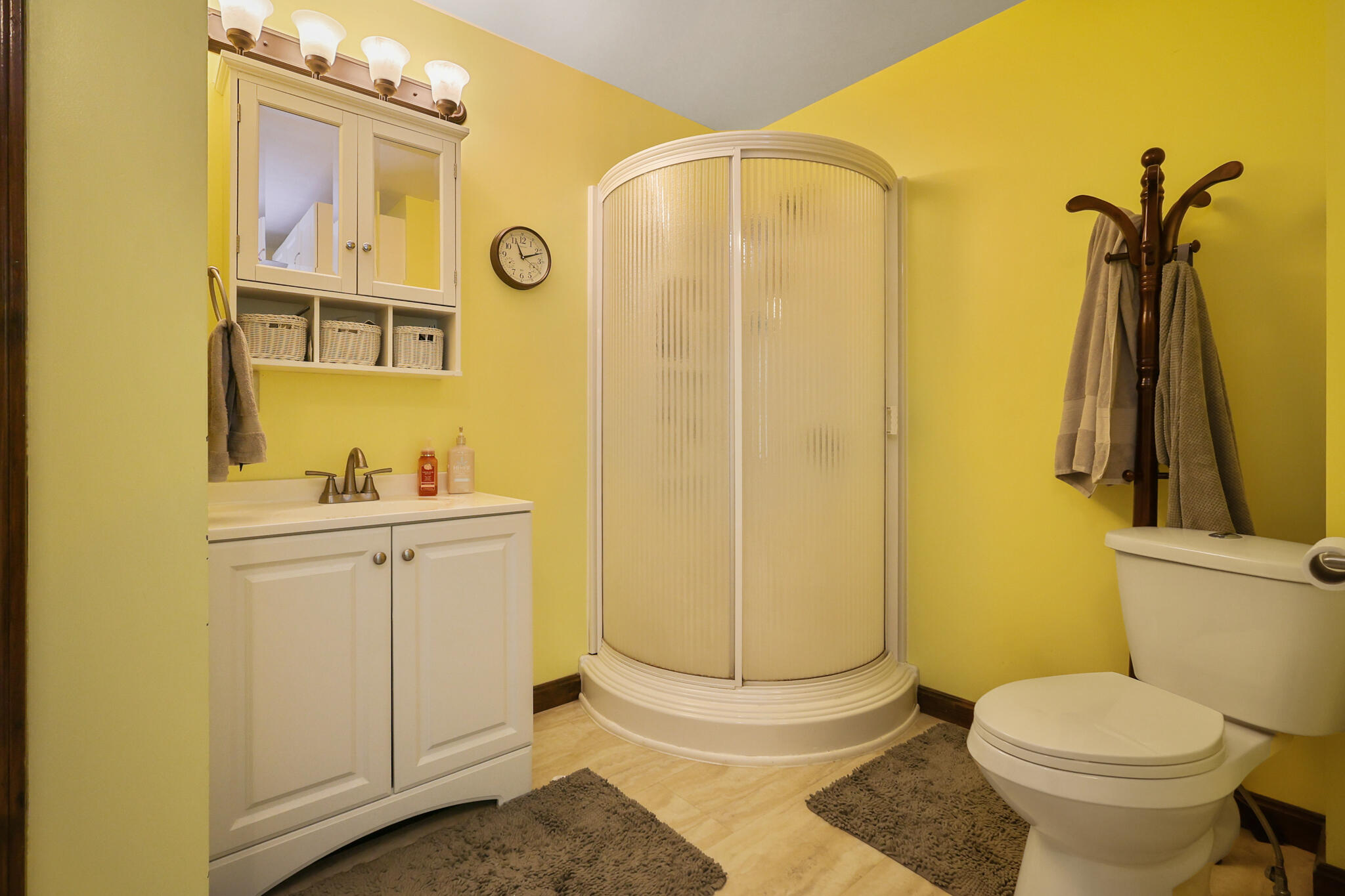 352 Madawaska Avenue Property Photo 26
