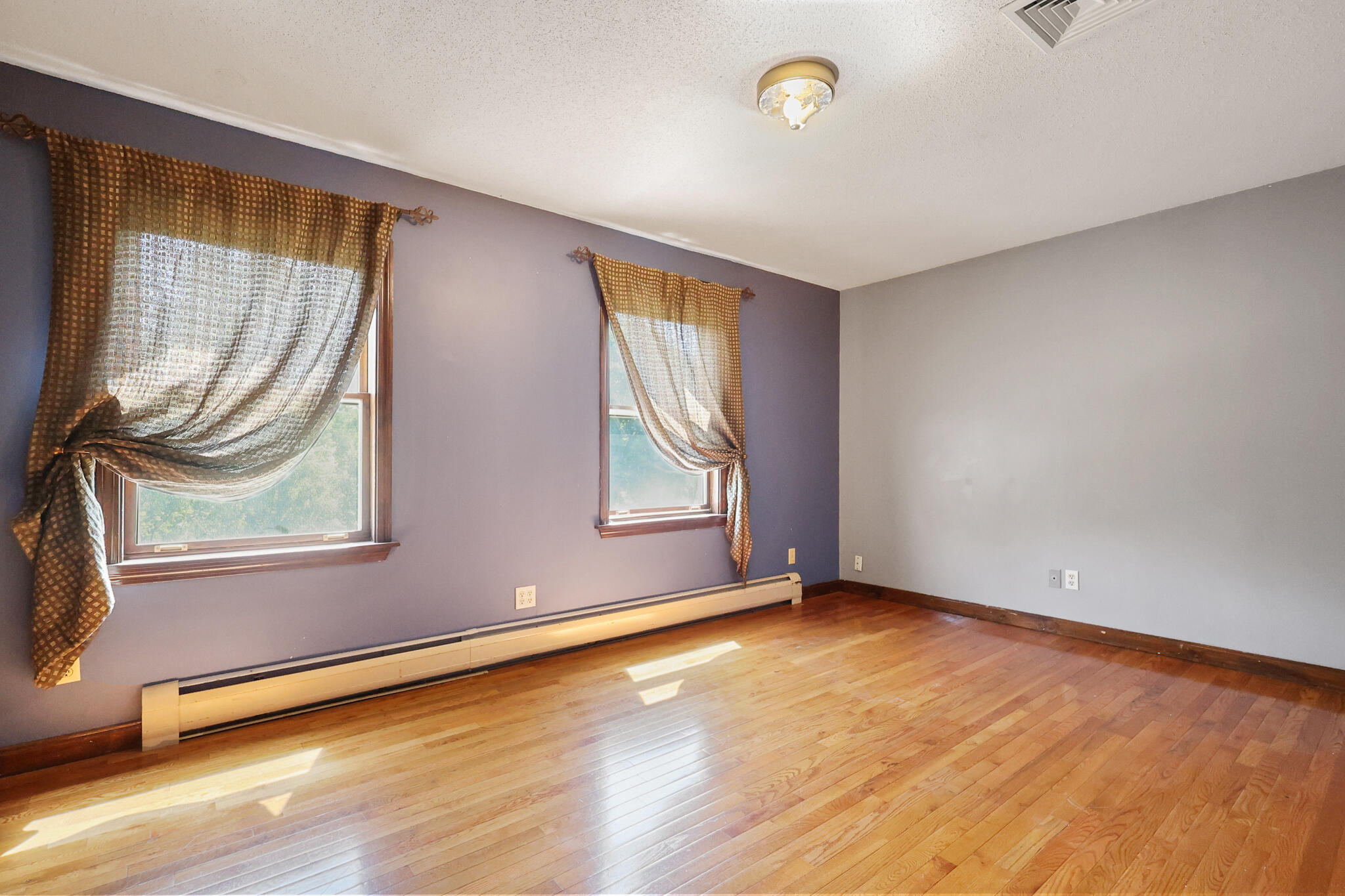 352 Madawaska Avenue Property Photo 30