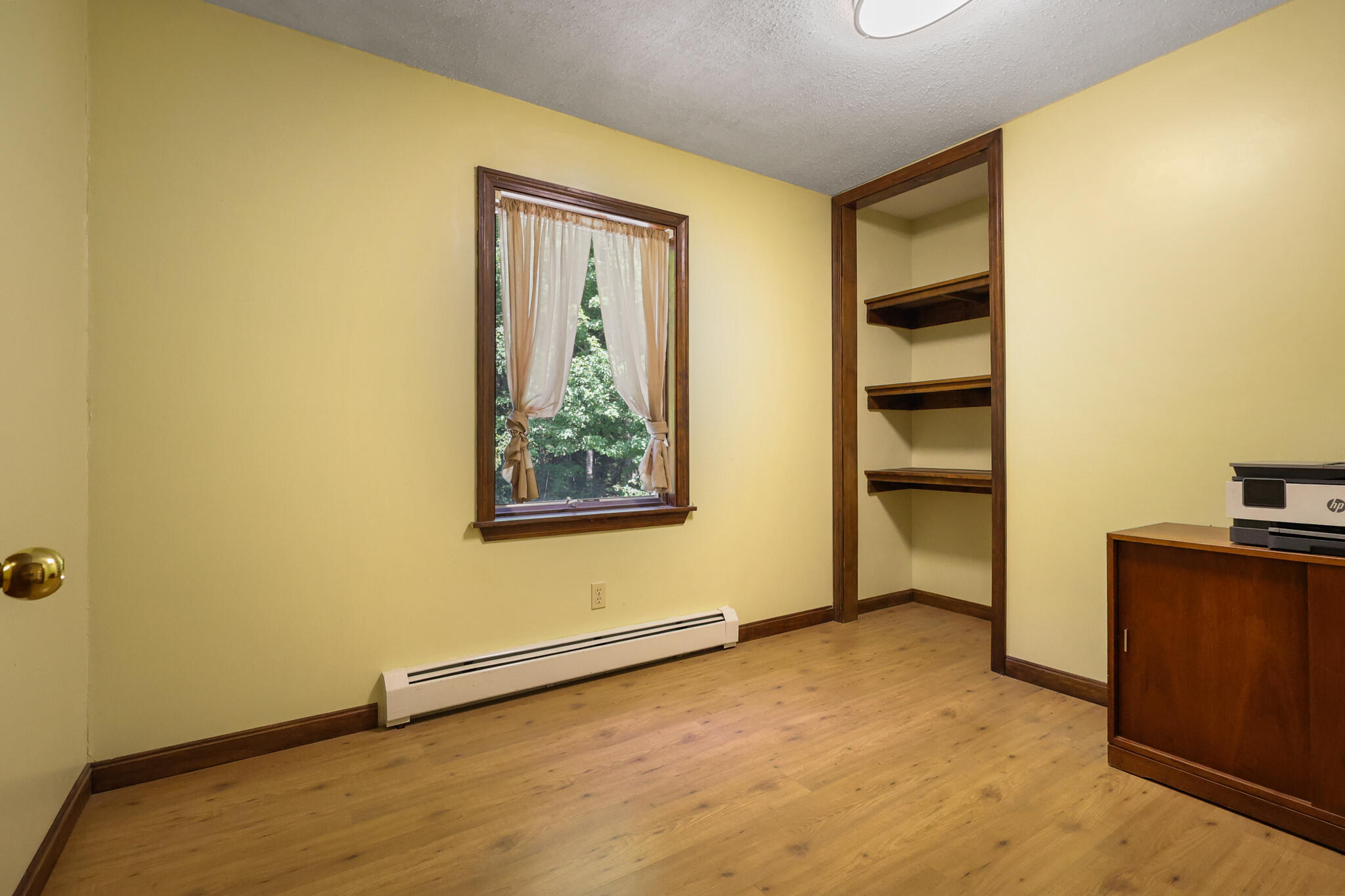 352 Madawaska Avenue Property Photo 39