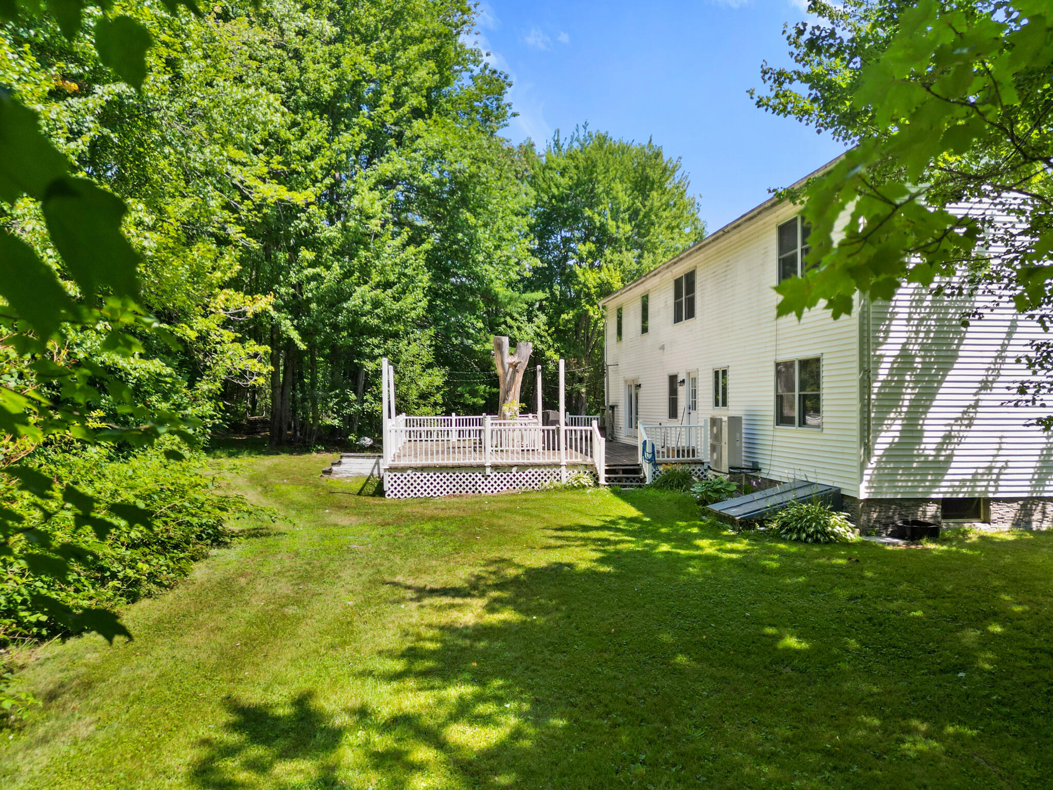 352 Madawaska Avenue Property Photo 41