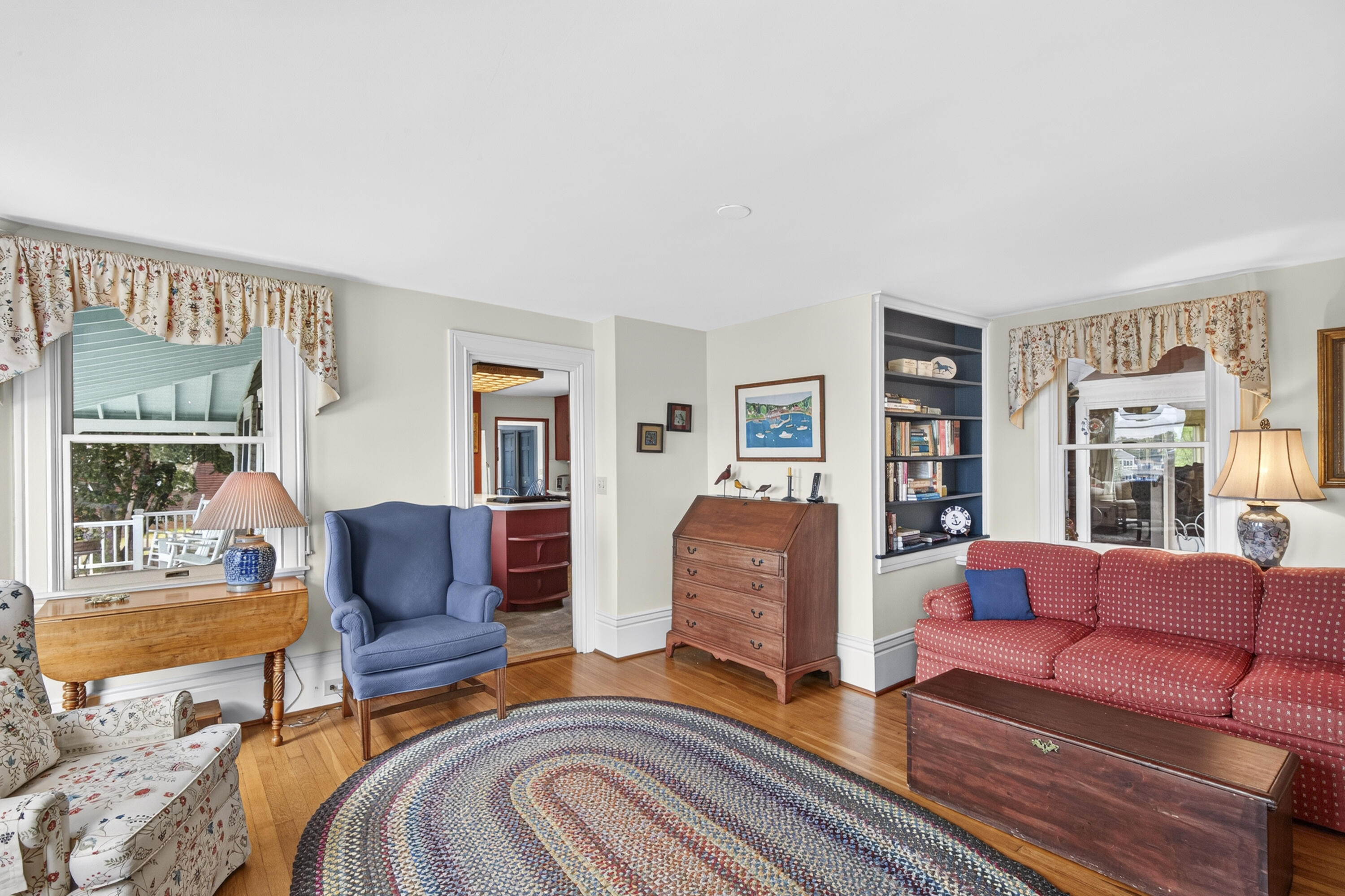133 Western Avenue Property Photo 14