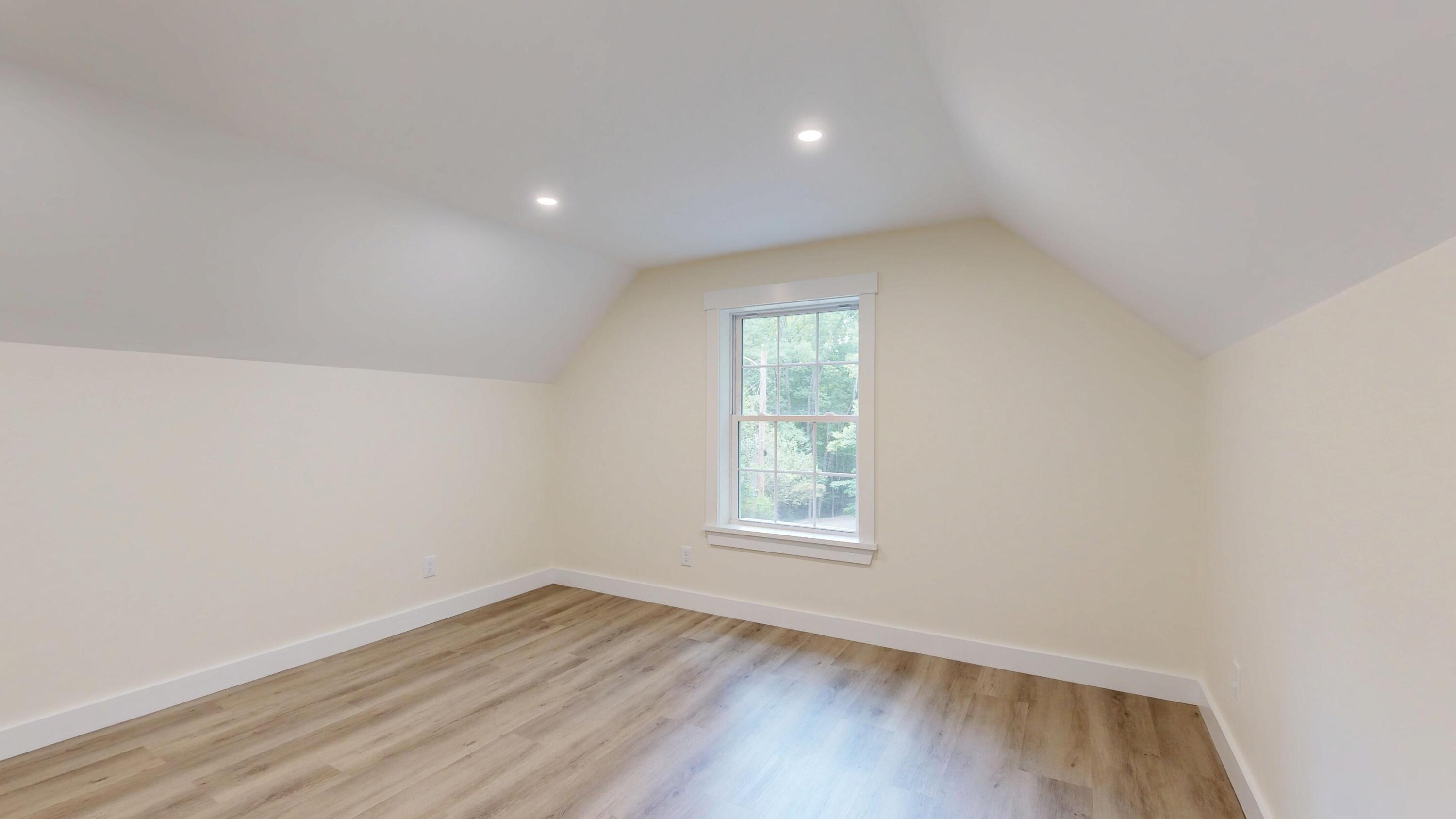 16 Snow Street Property Photo 46