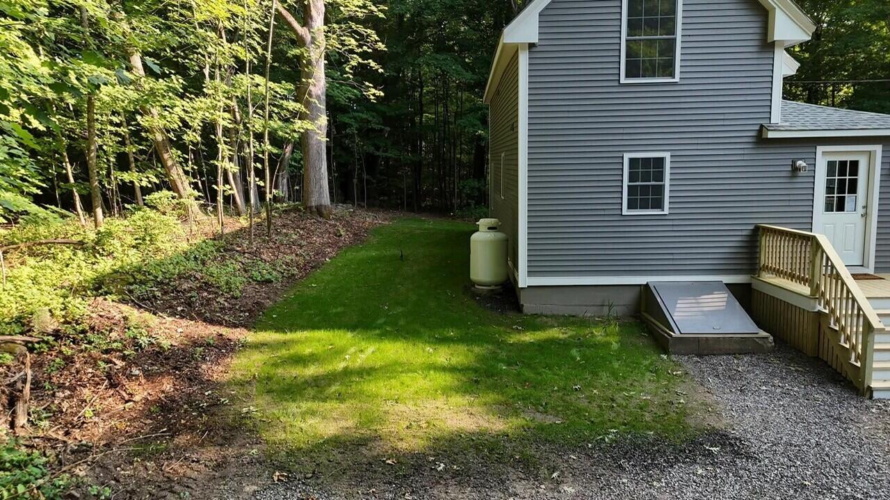 16 Snow Street Property Photo 66