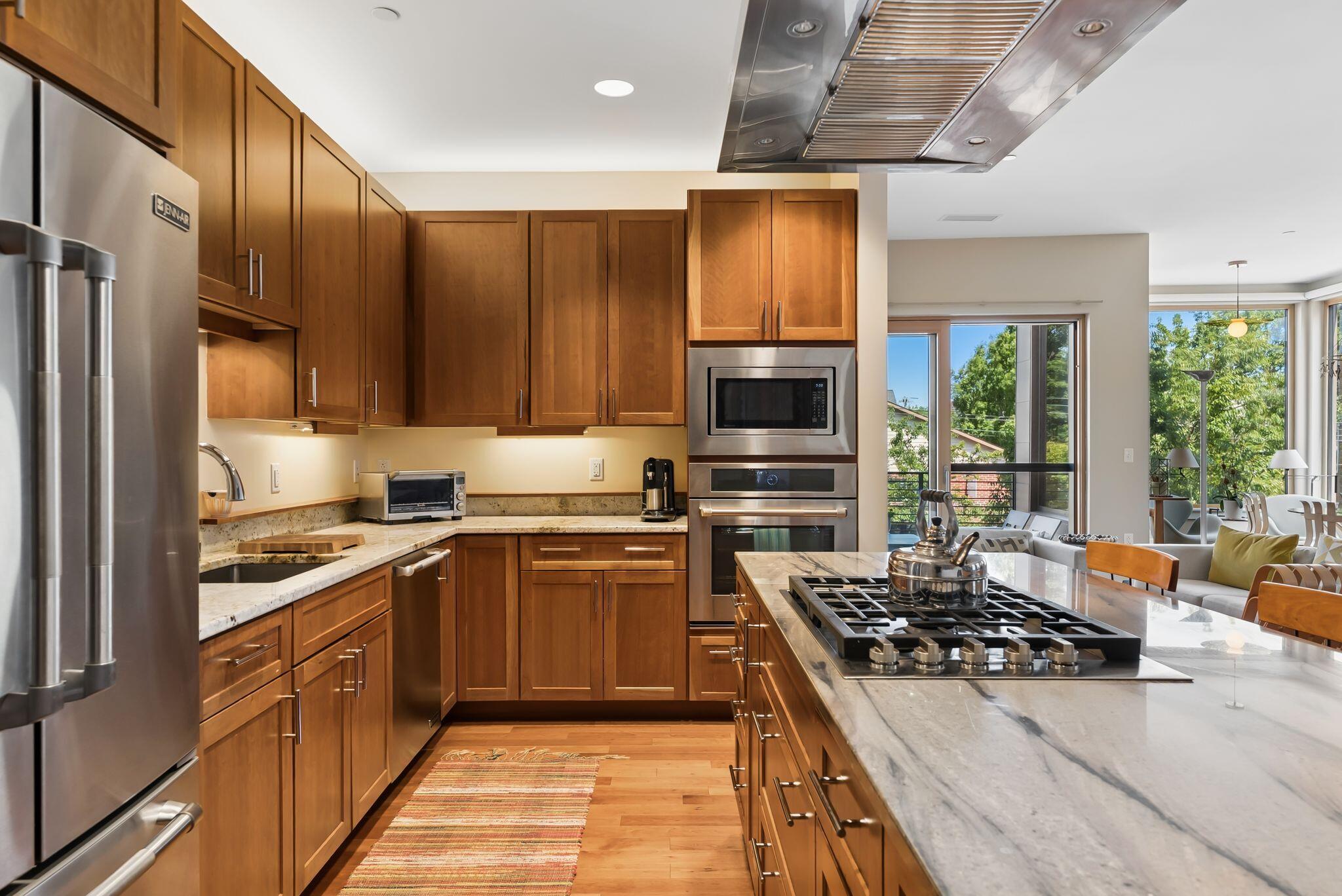 118 Congress Street 202 Property Photo 2
