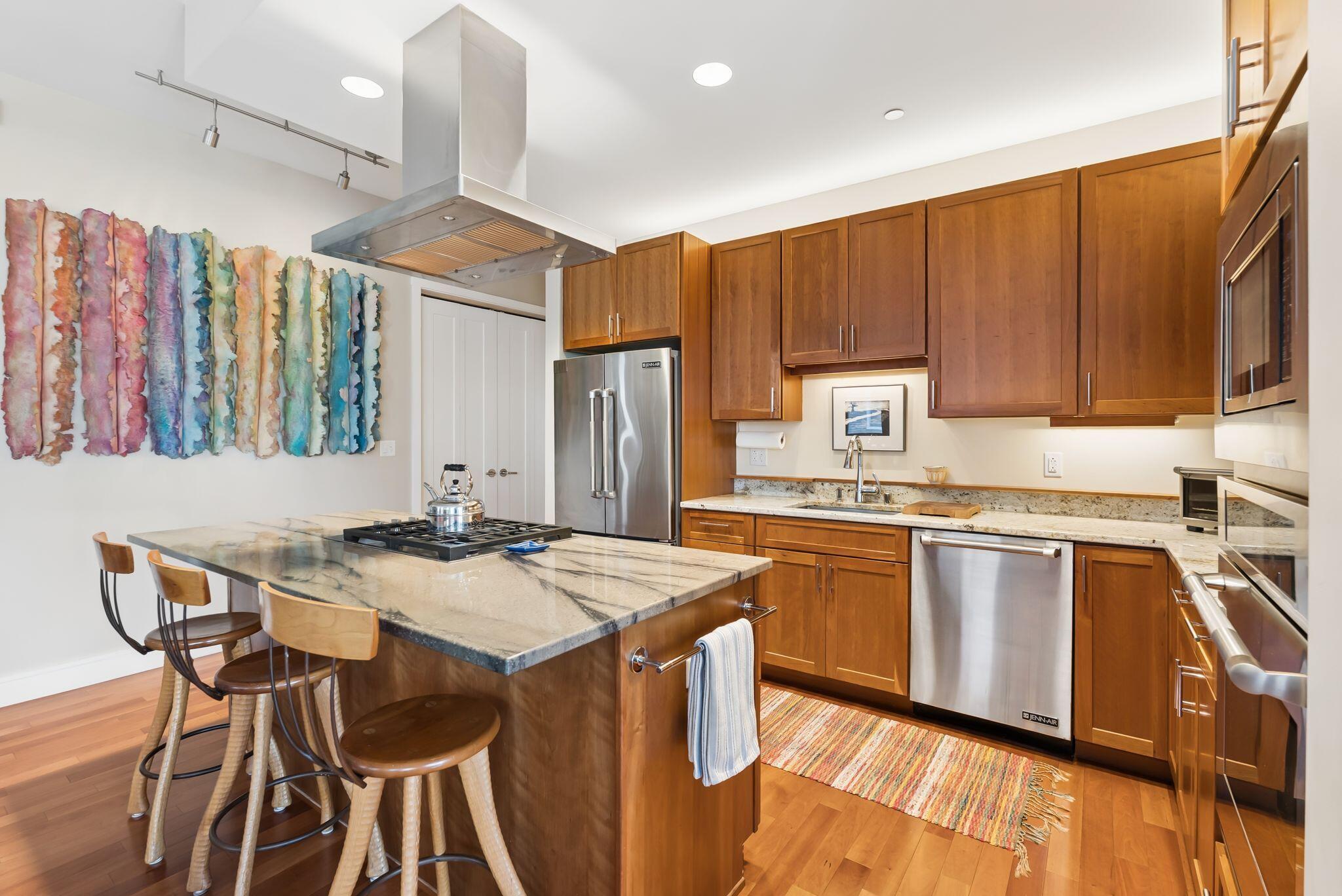 118 Congress Street 202 Property Photo 18