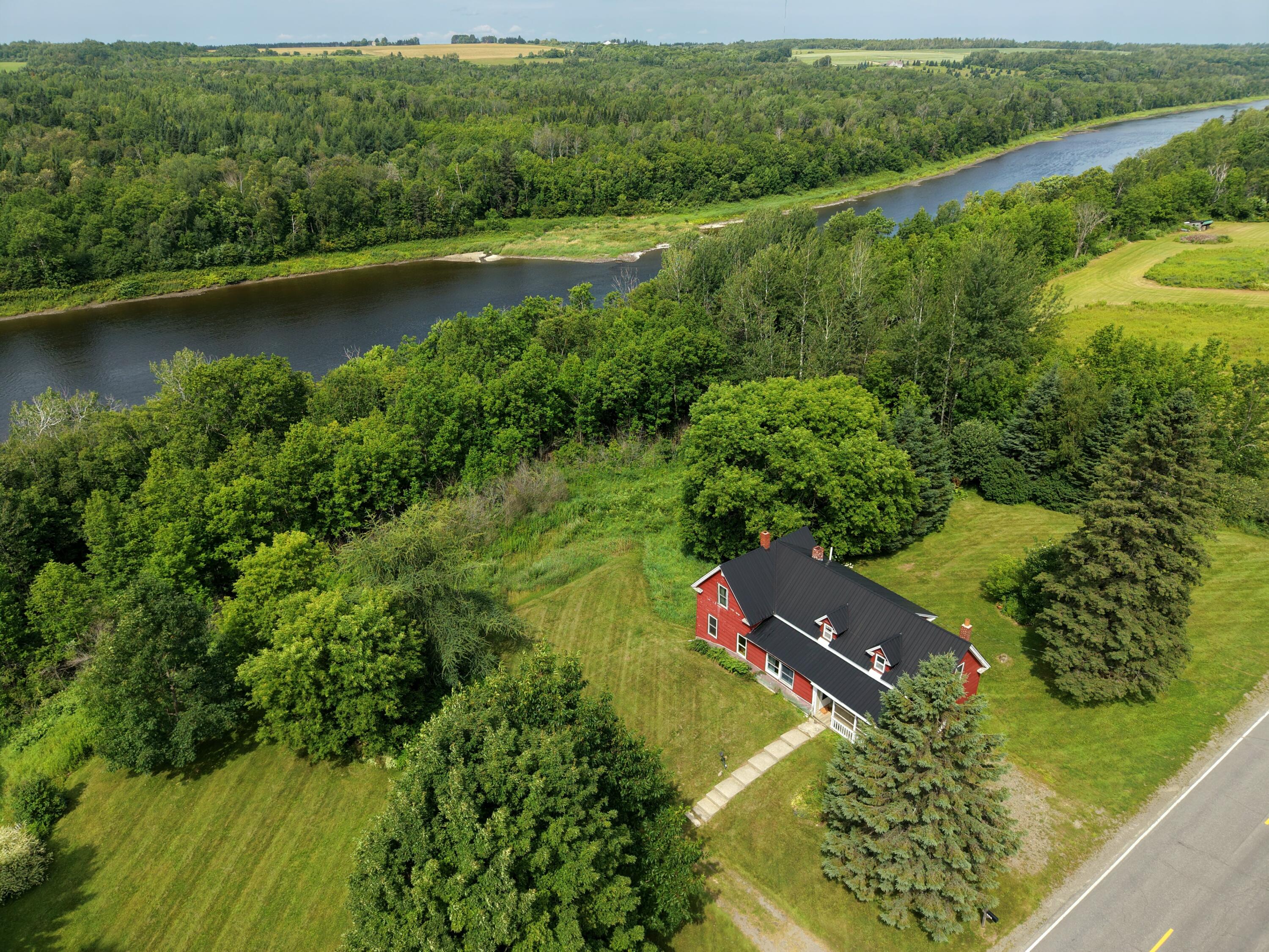 316 Parkhurst Siding Road Property Photo 1