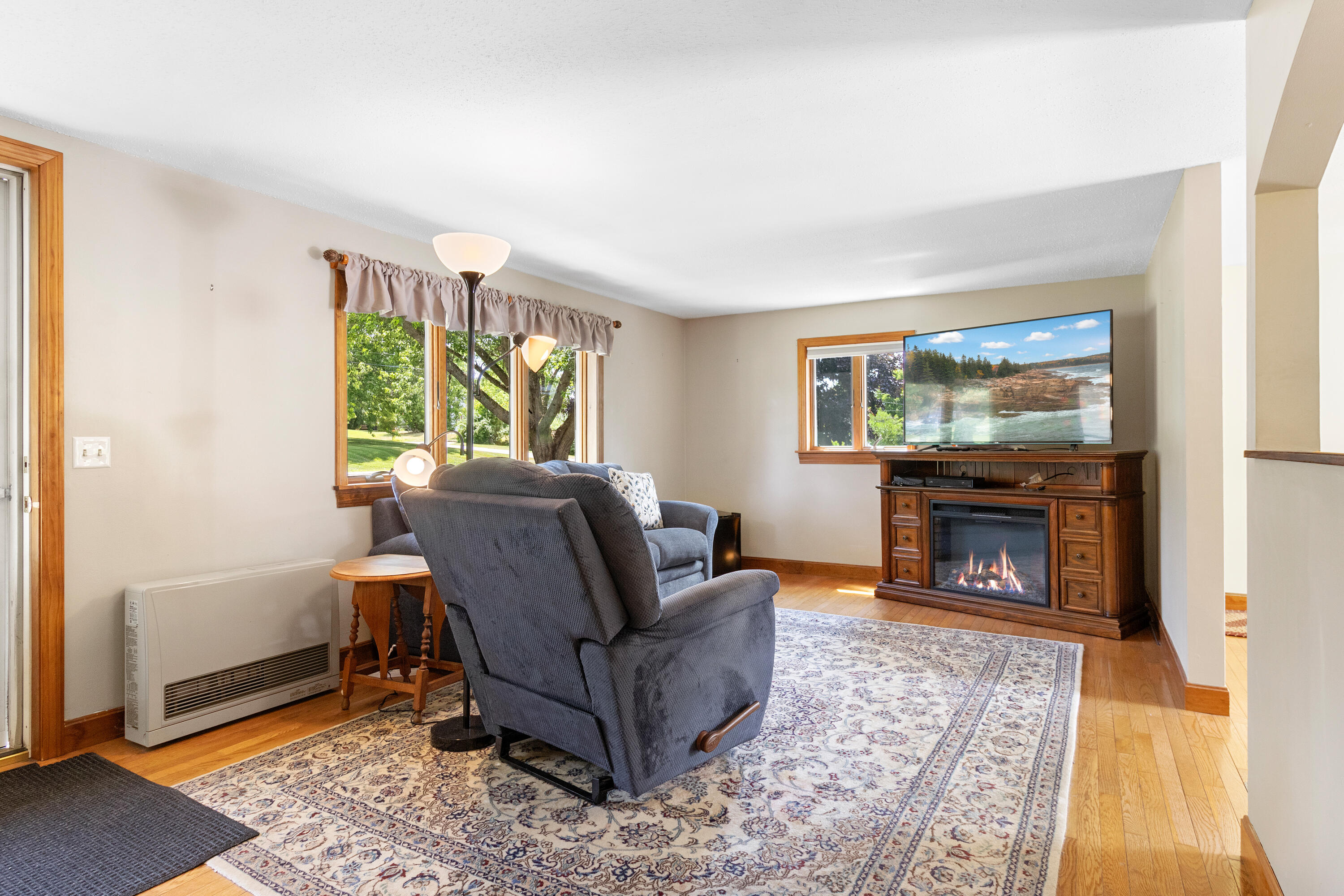 33 Sunset Street Property Photo 10