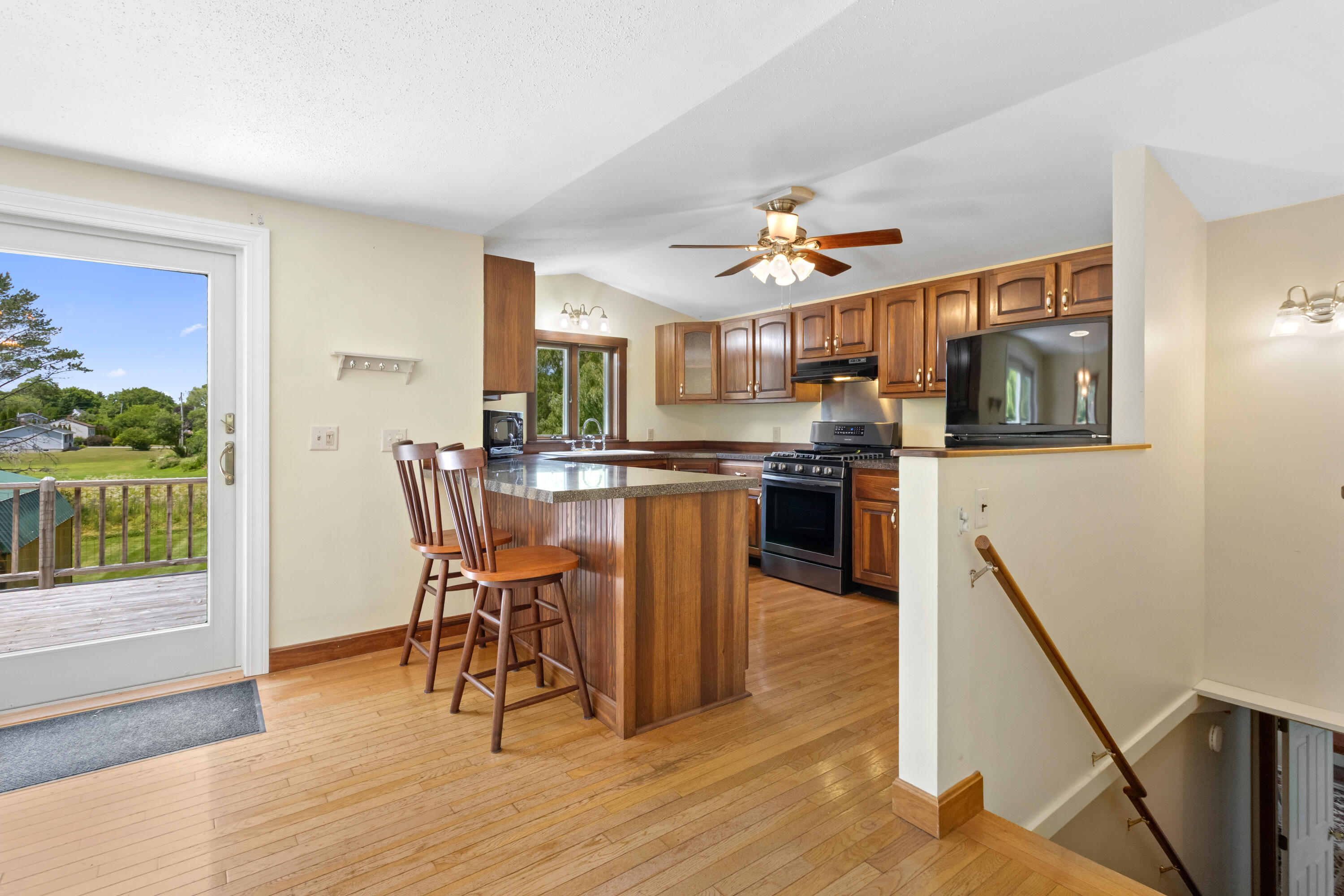 33 Sunset Street Property Photo 14