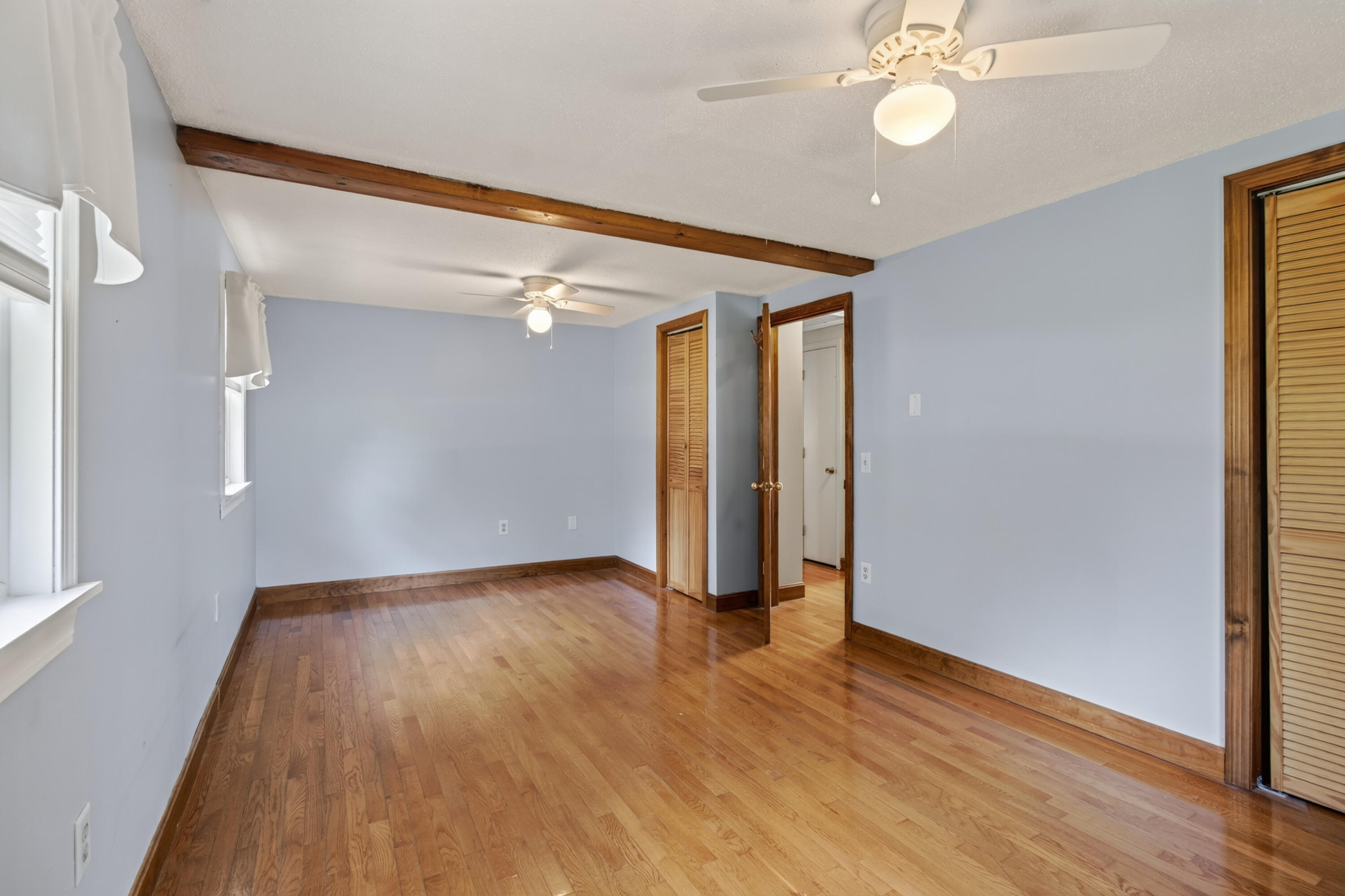 33 Sunset Street Property Photo 24