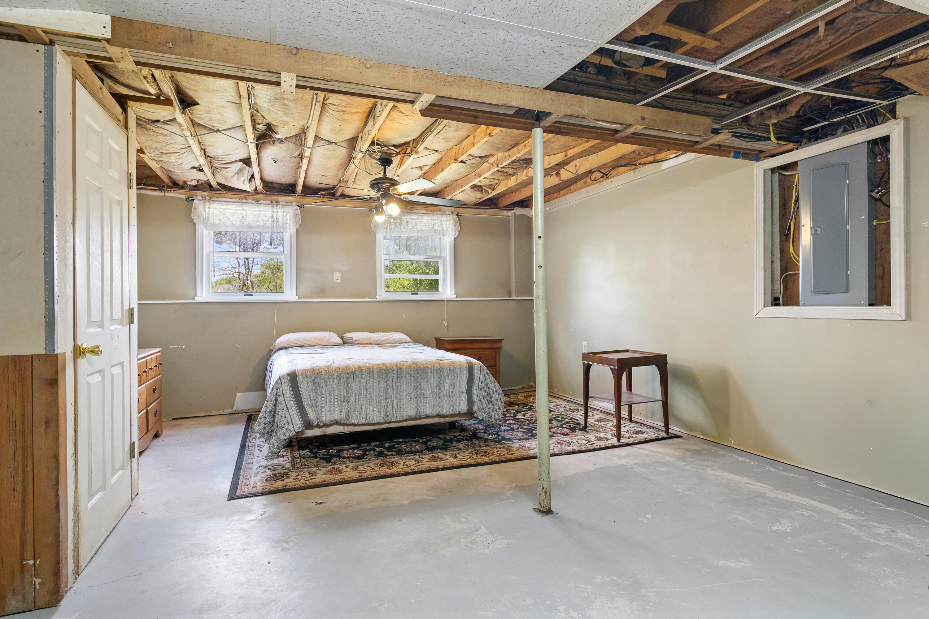 33 Sunset Street Property Photo 31