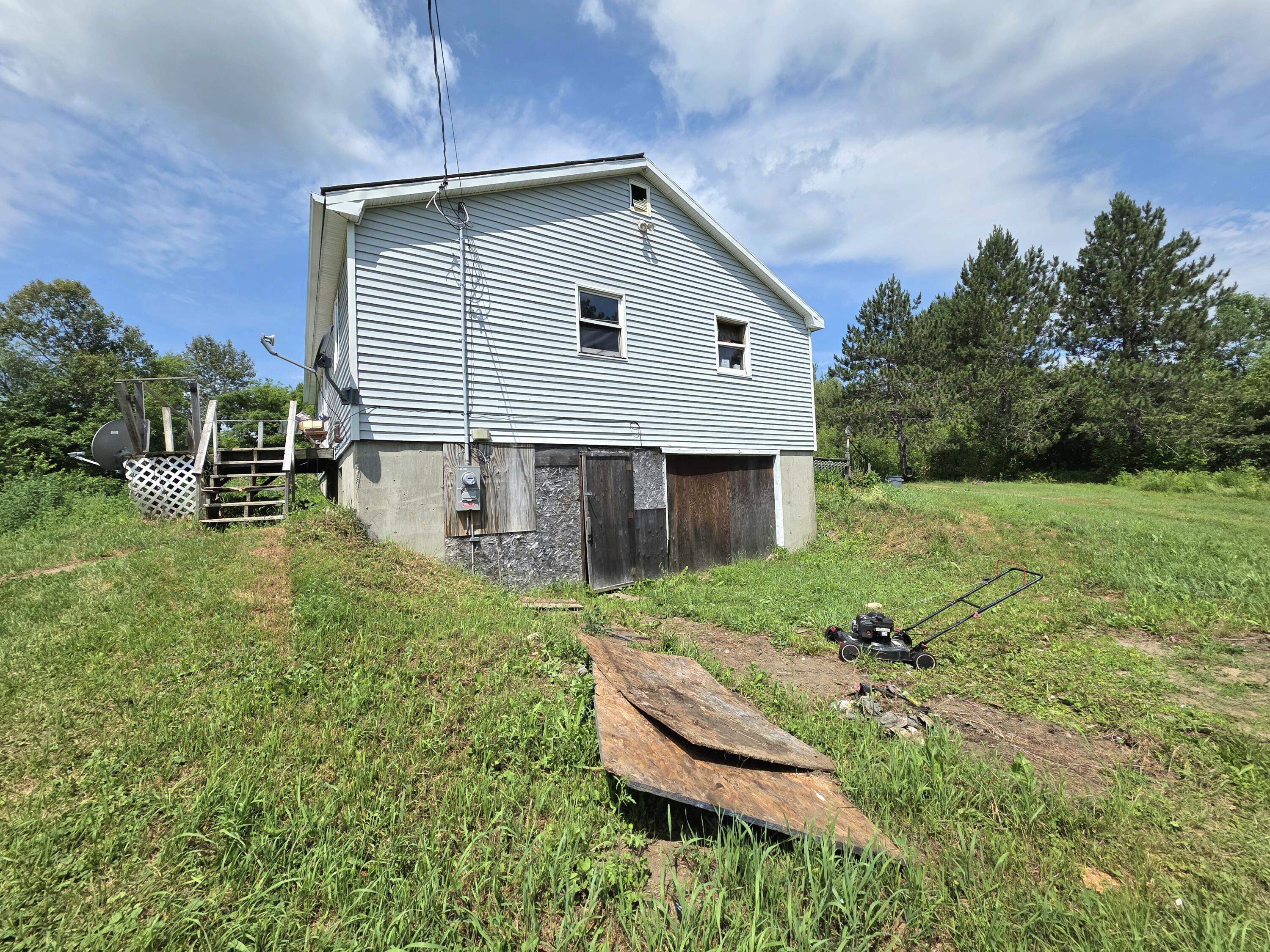 1557 Lyford Road Property Photo 4