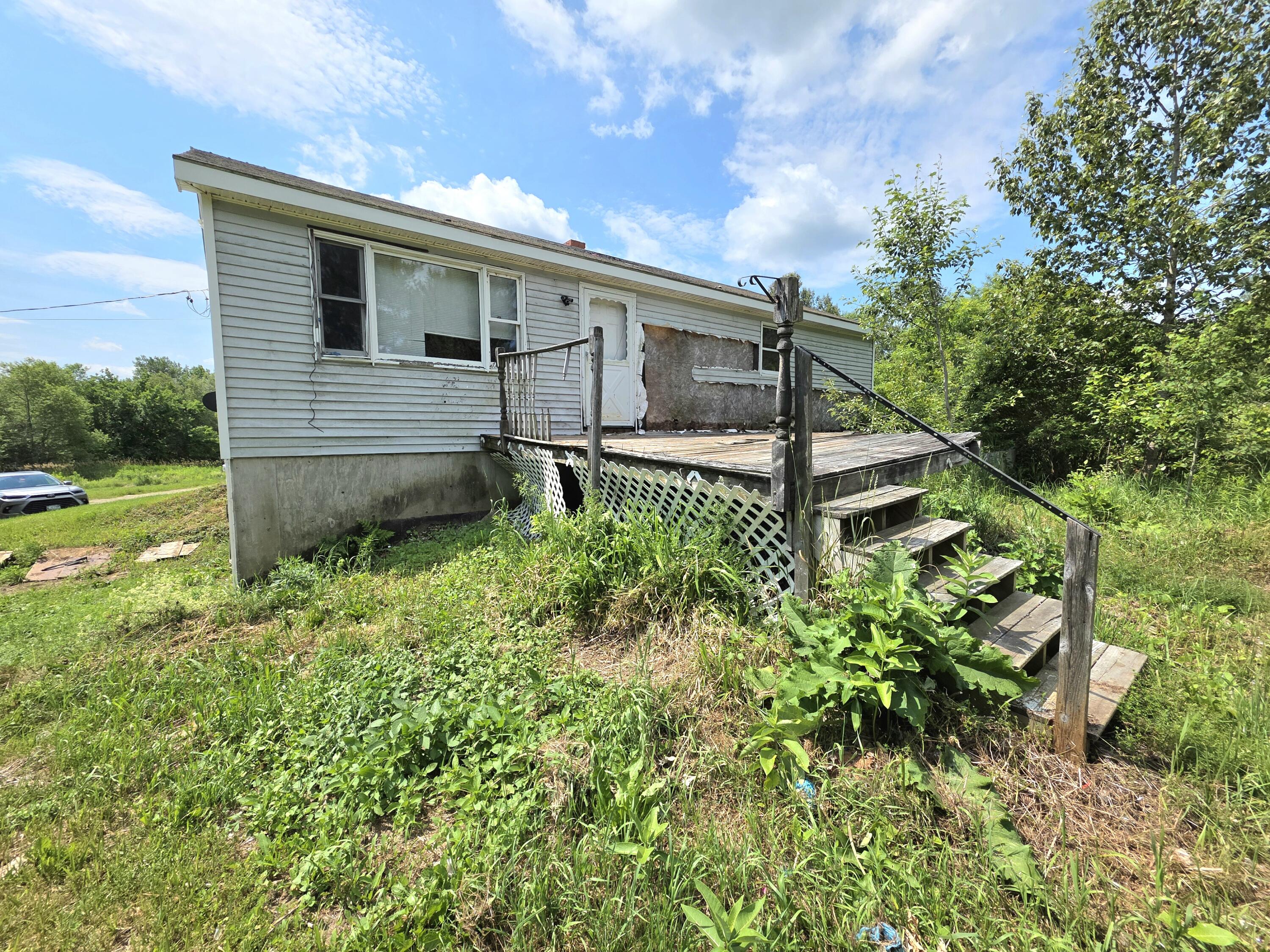1557 Lyford Road Property Photo 5